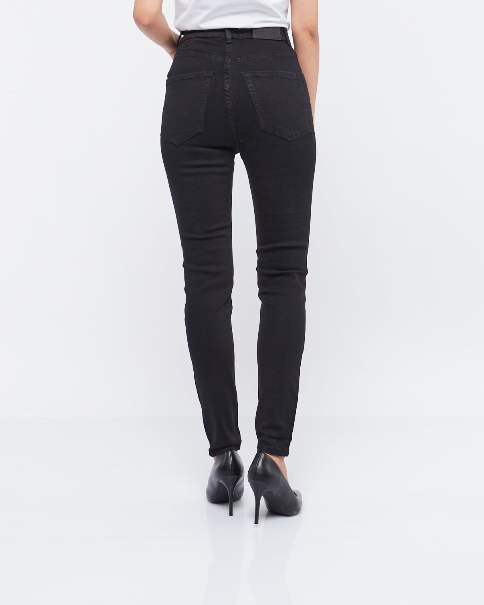 MOI OUTFIT-High Waist Slim Fit Lady Jeans 17.90