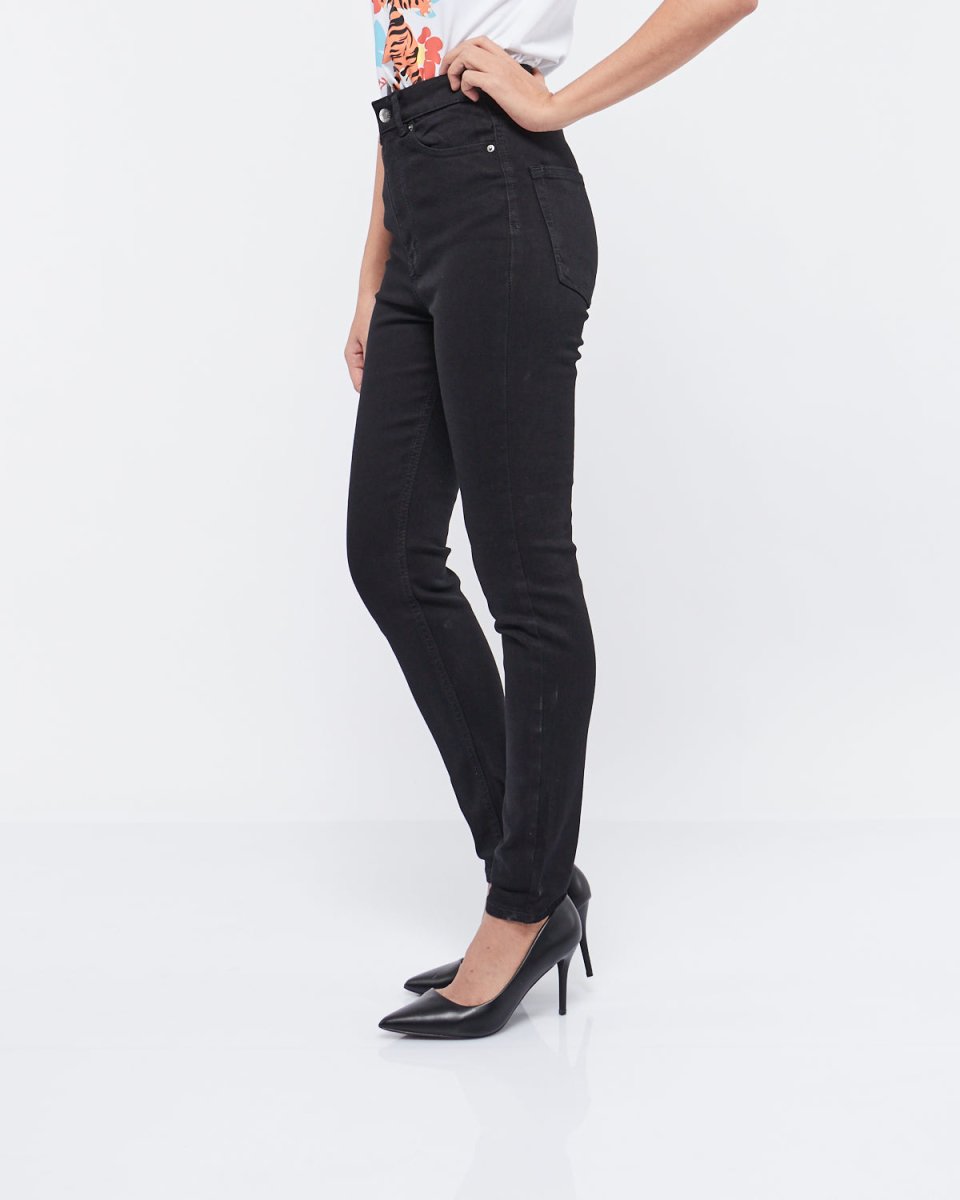 MOI OUTFIT-High Waist Slim Fit Lady Jeans 17.90
