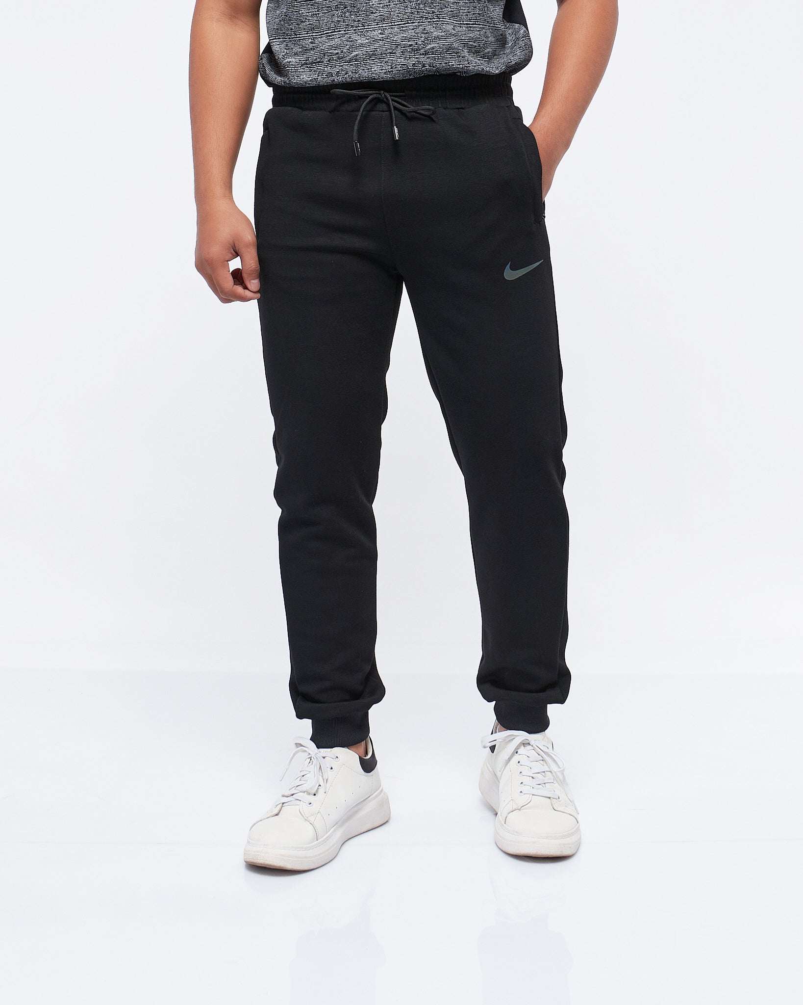 MOI OUTFIT-Hologram Logo Printed Men Joggers 15.90