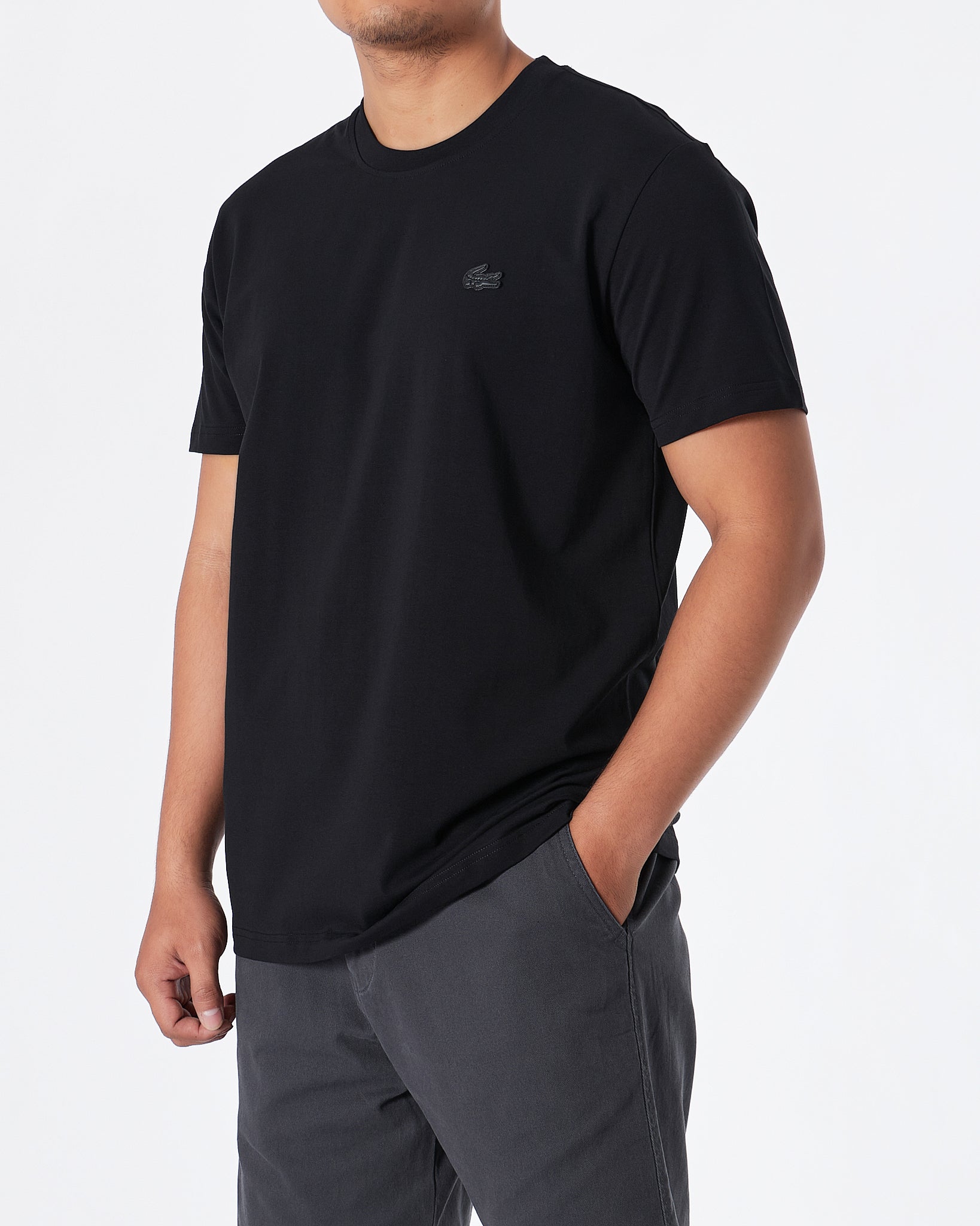 MOI OUTFIT-LAC Plain Men Black T-Shirt 15.90