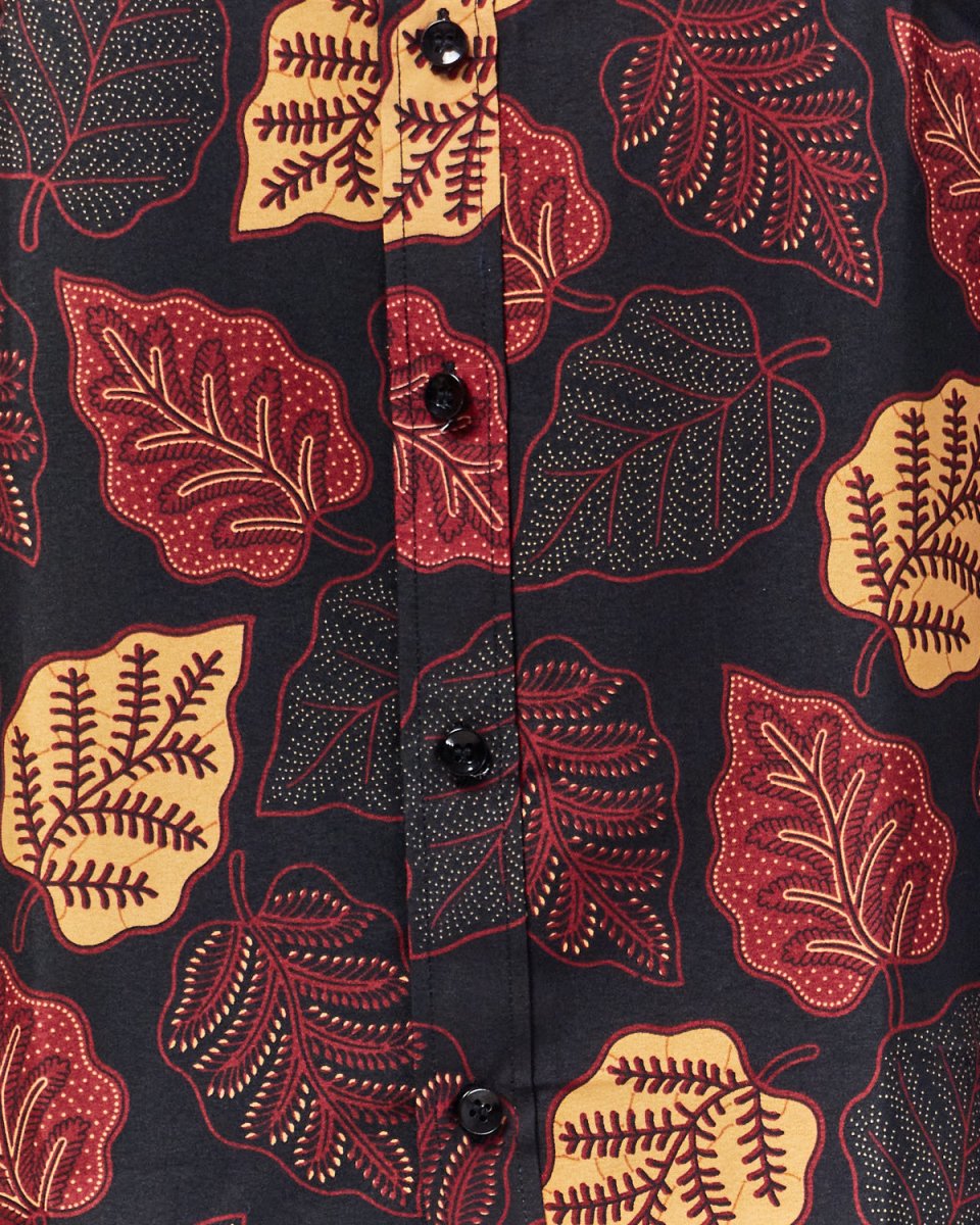 MOI OUTFIT-Leaf Over Printed Men Shirt Long Sleeve 21.90