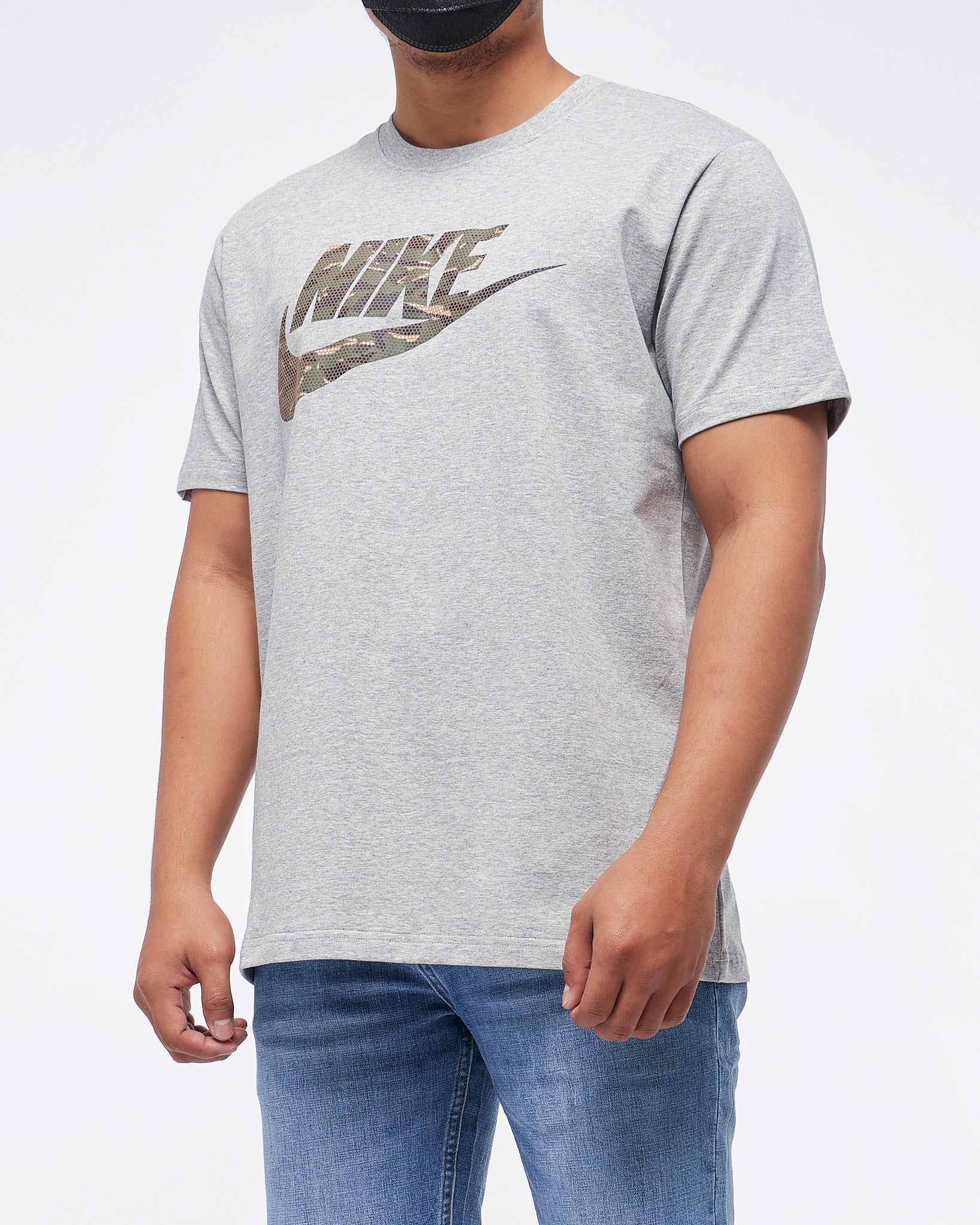 MOI OUTFIT-Logo Camo Printed Men T-Shirt 16.50