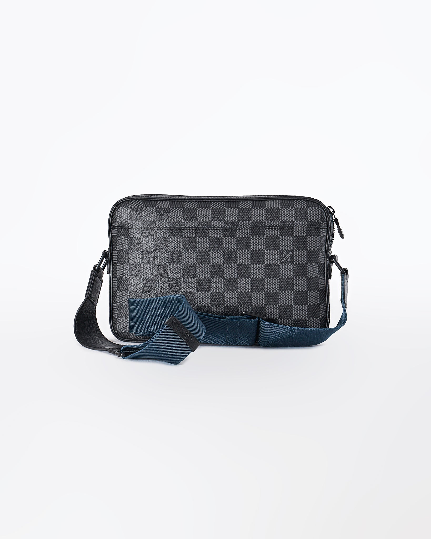 MOI OUTFIT-LV Monogram Bag 195