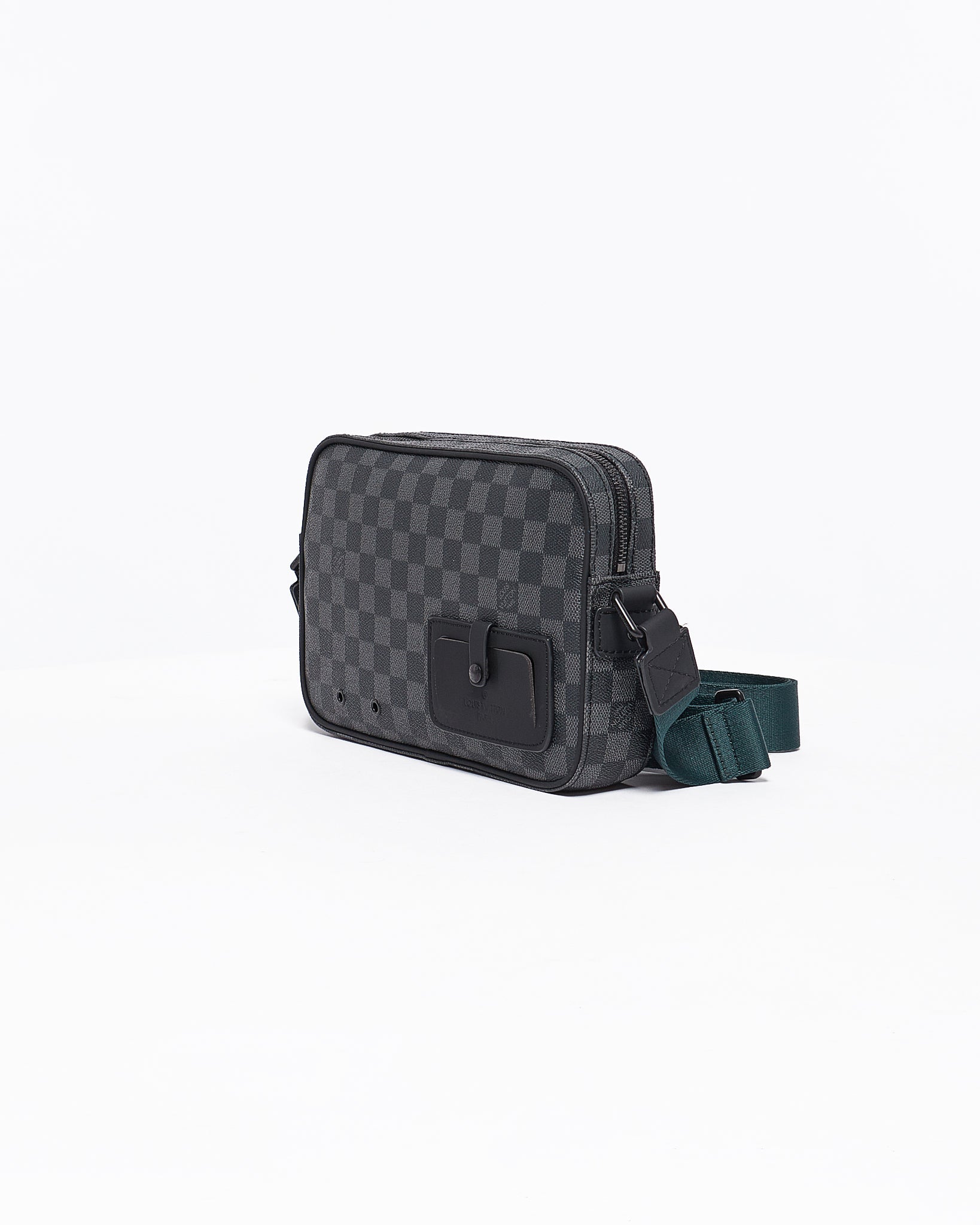 MOI OUTFIT-LV Monogram Bag 82.90