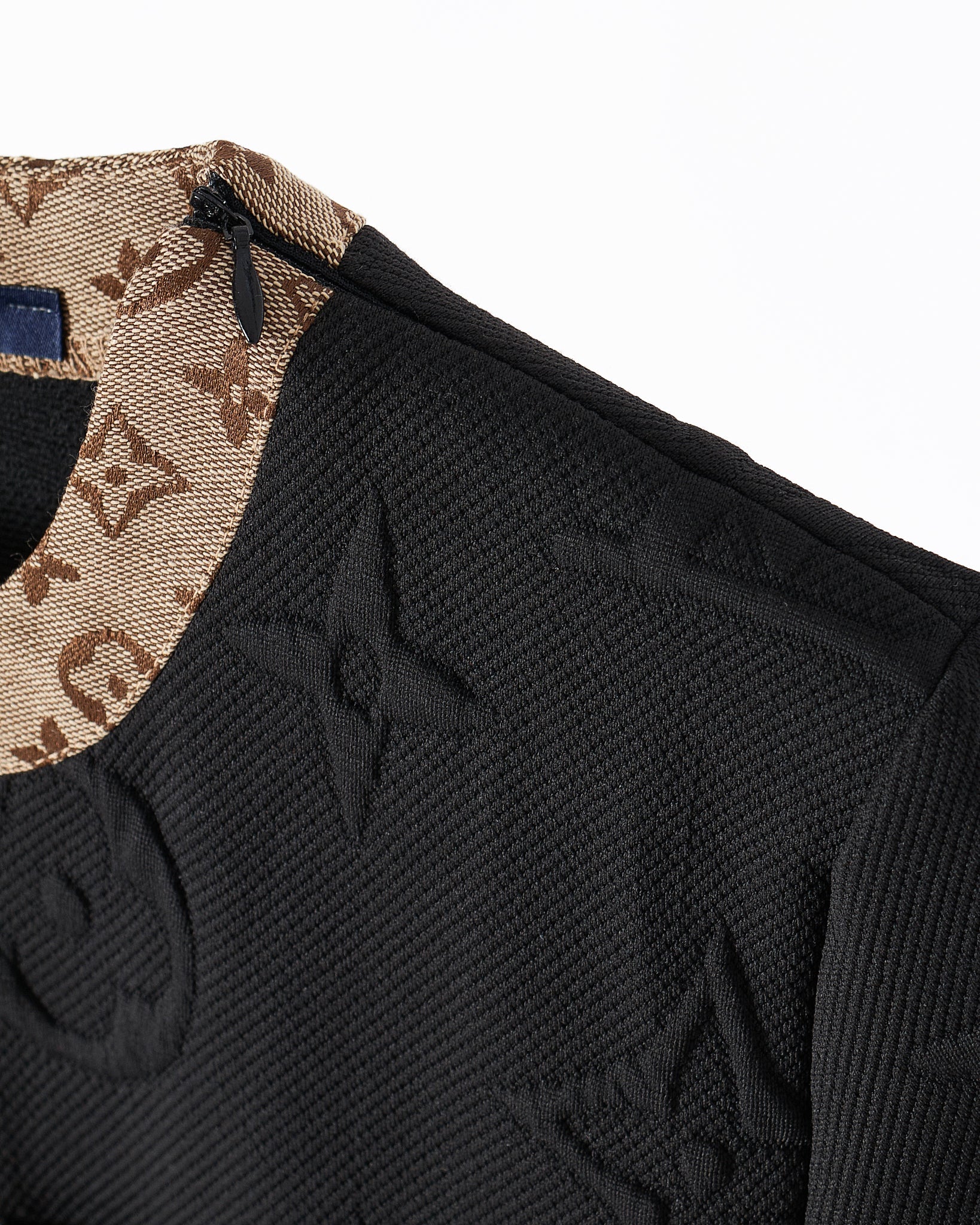 MOI OUTFIT-LV Monogram Lady Embossed Black Dress 59.90