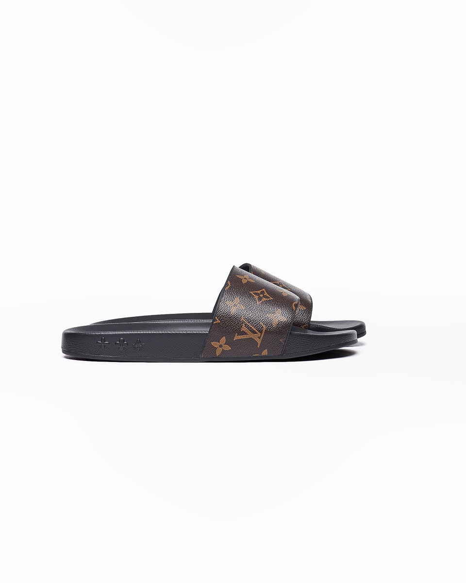 Louis Vuitton Brown Monogram Canvas Waterfront Flat Slides Size 42