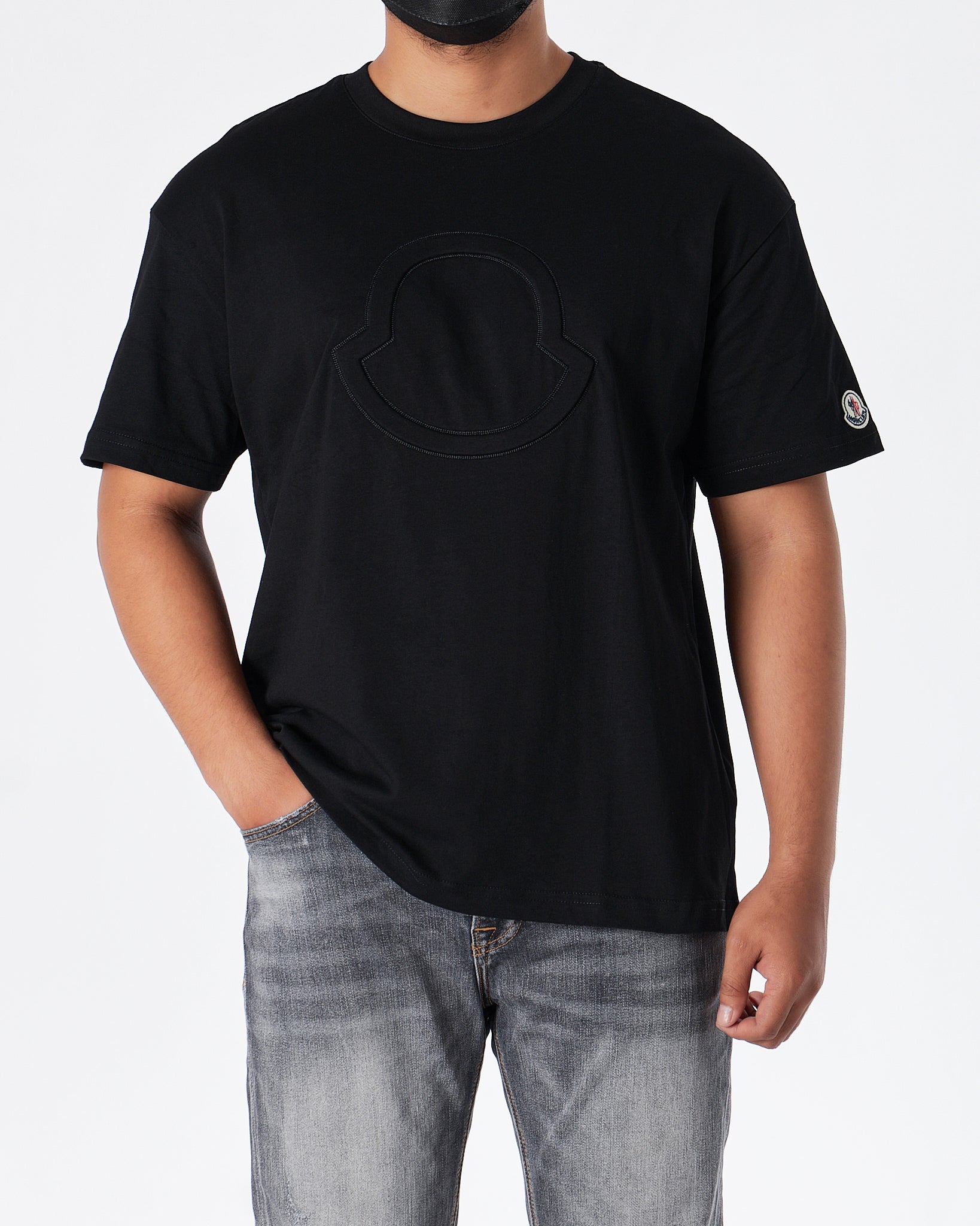 MOI OUTFIT-MC Embroidered Men T-Shirt 53.90