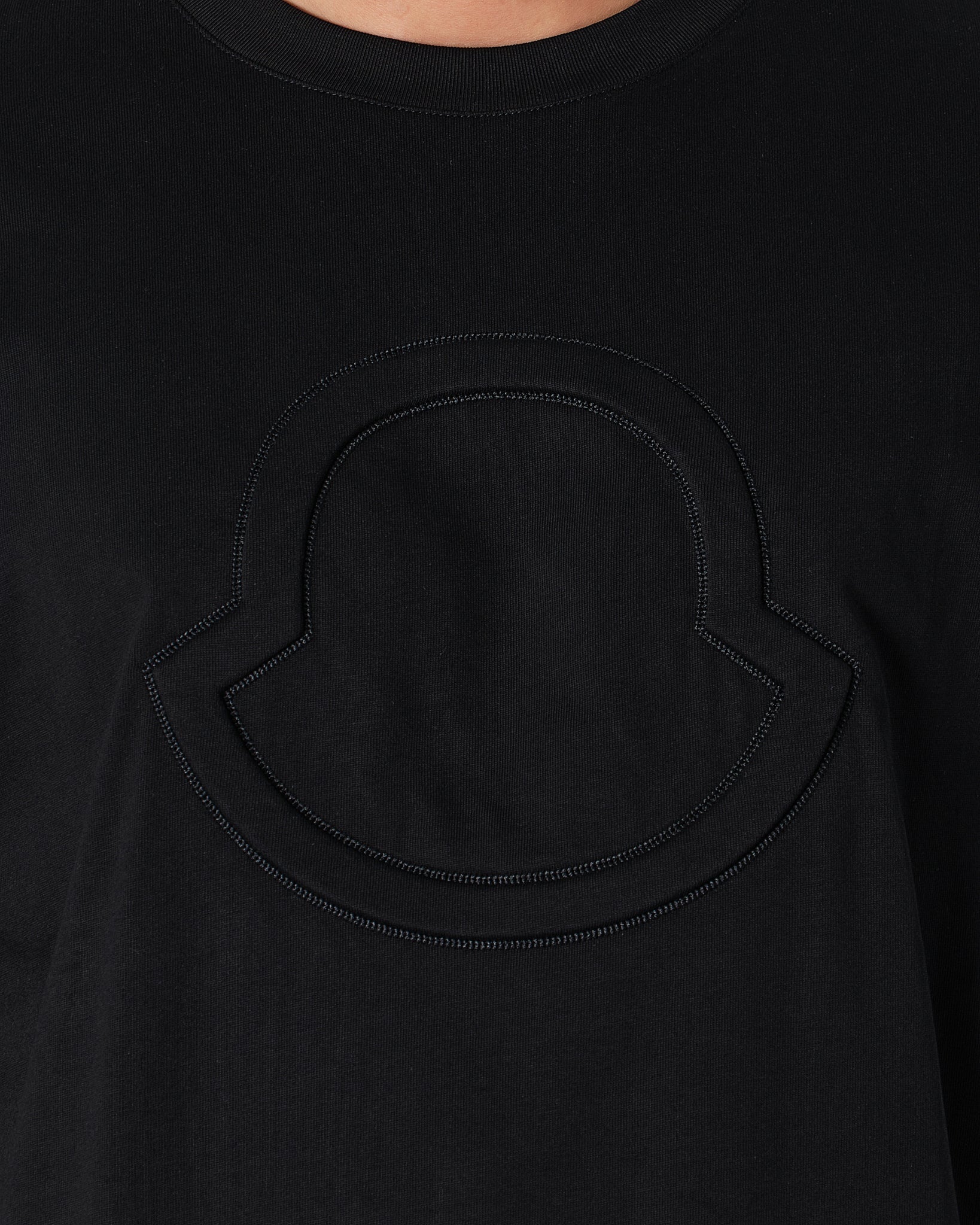 MOI OUTFIT-MC Embroidered Men T-Shirt 53.90