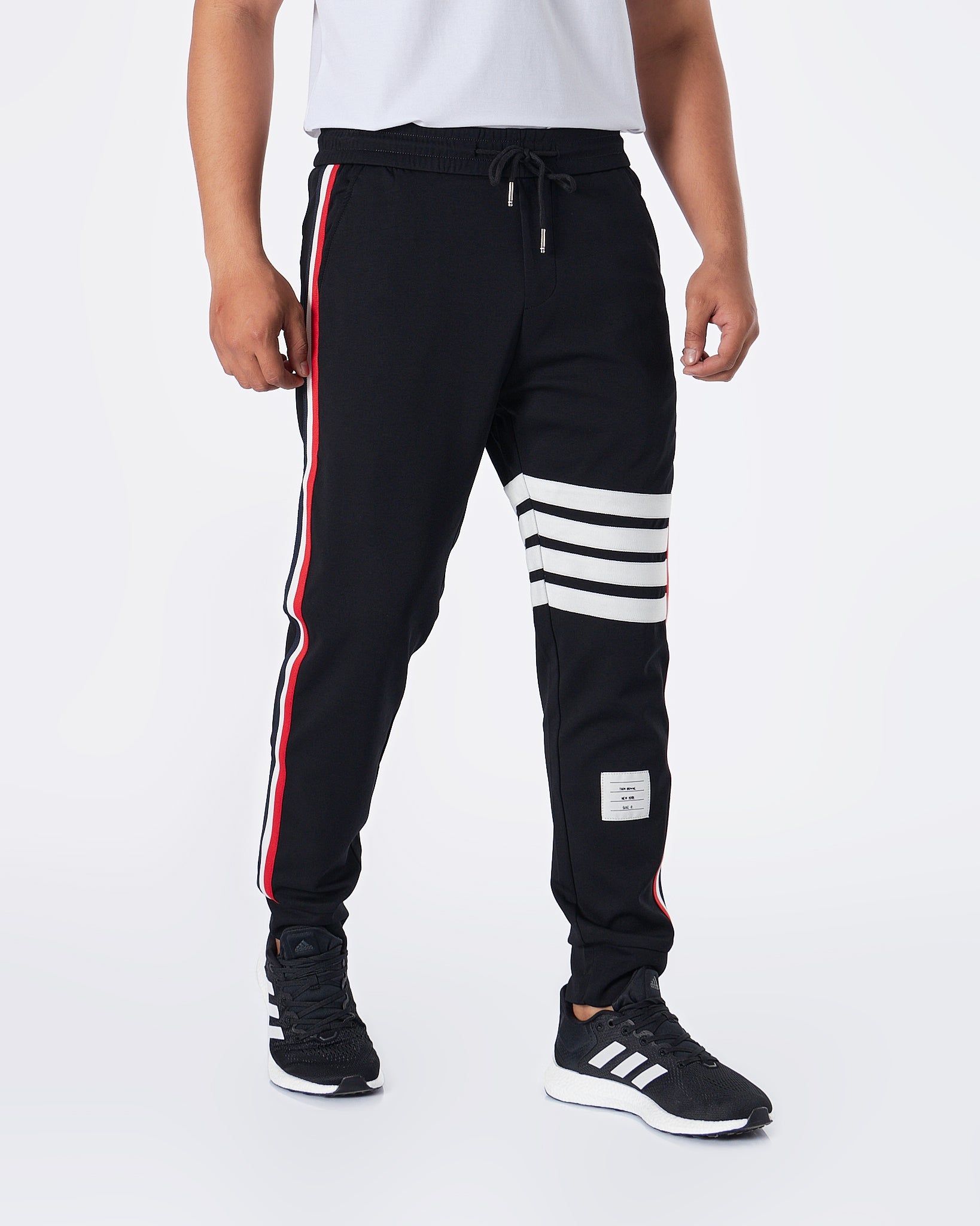 MOI OUTFIT-MON 4 Bar Striped Men Black Joggers 75.90