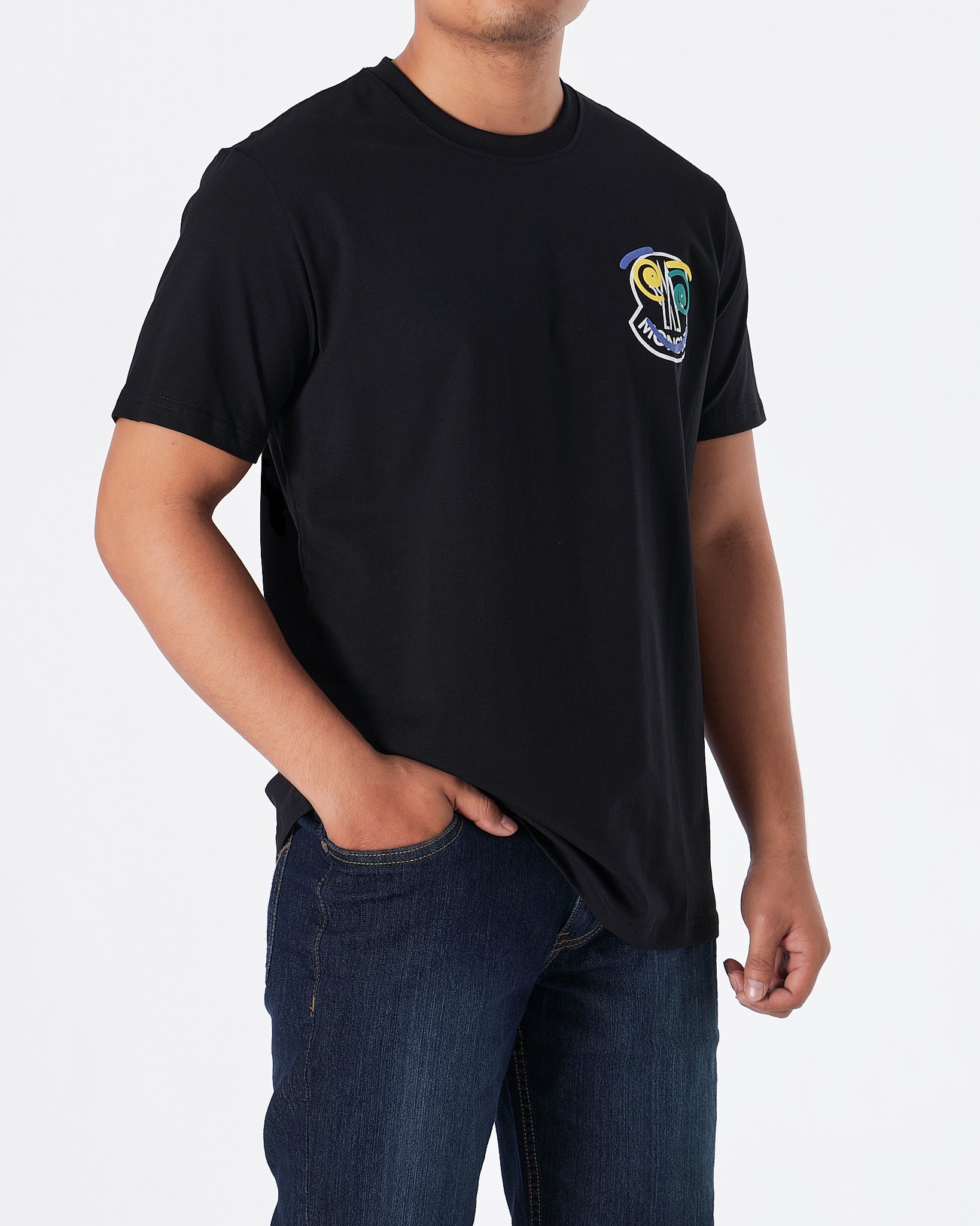 MOI OUTFIT-MON Round Back Printed Men Black T-Shirt 19.90