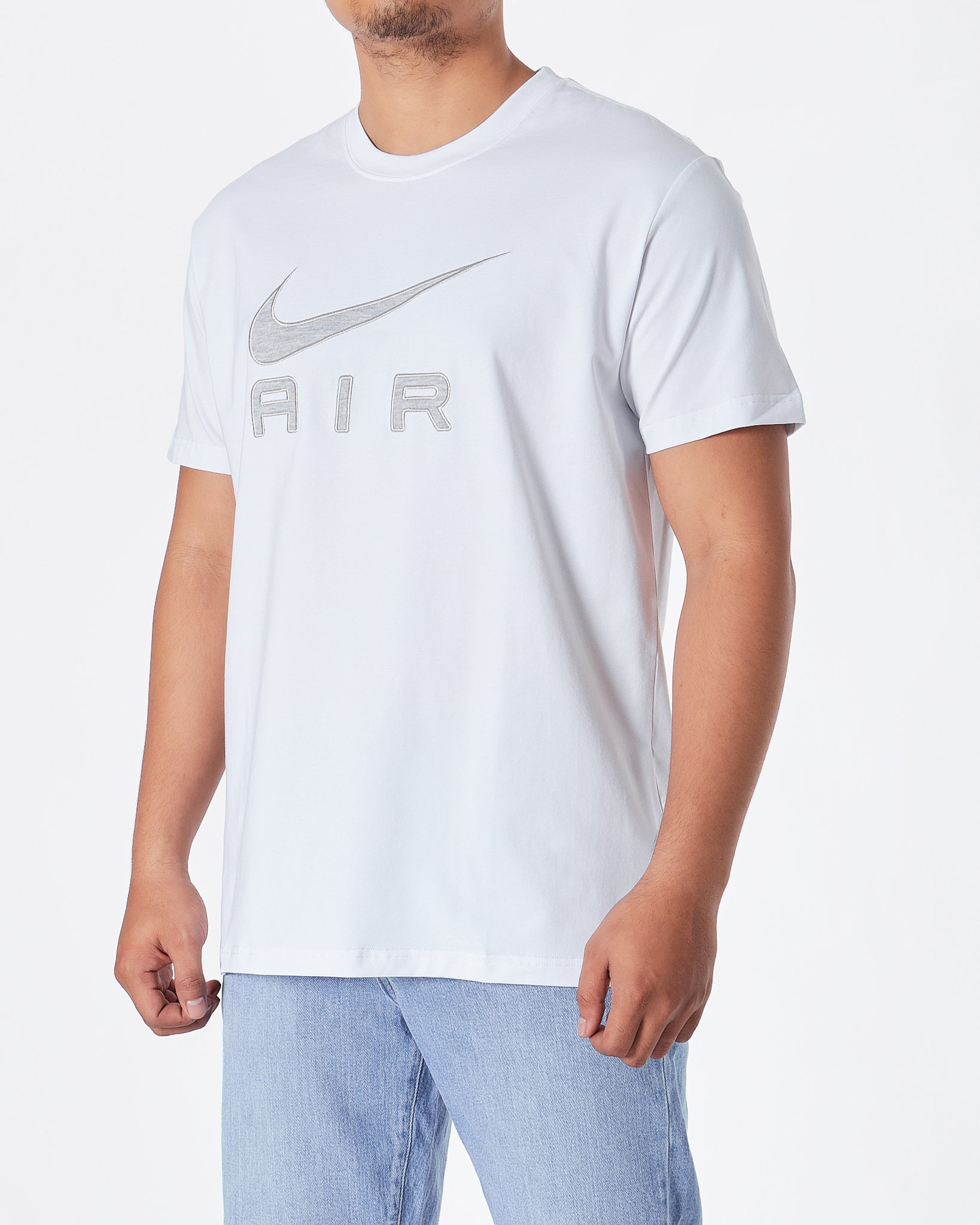 MOI OUTFIT-NIK Air Embroidered Men White T-Shirt 16.90