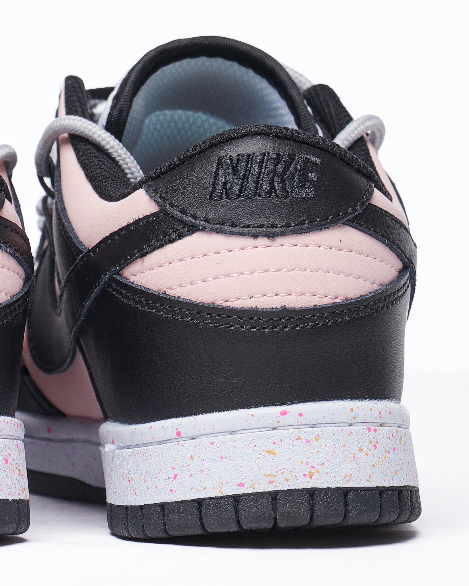 MOI OUTFIT-NIK Dunk Low Lady Pink Sneakers Shoes 75.90