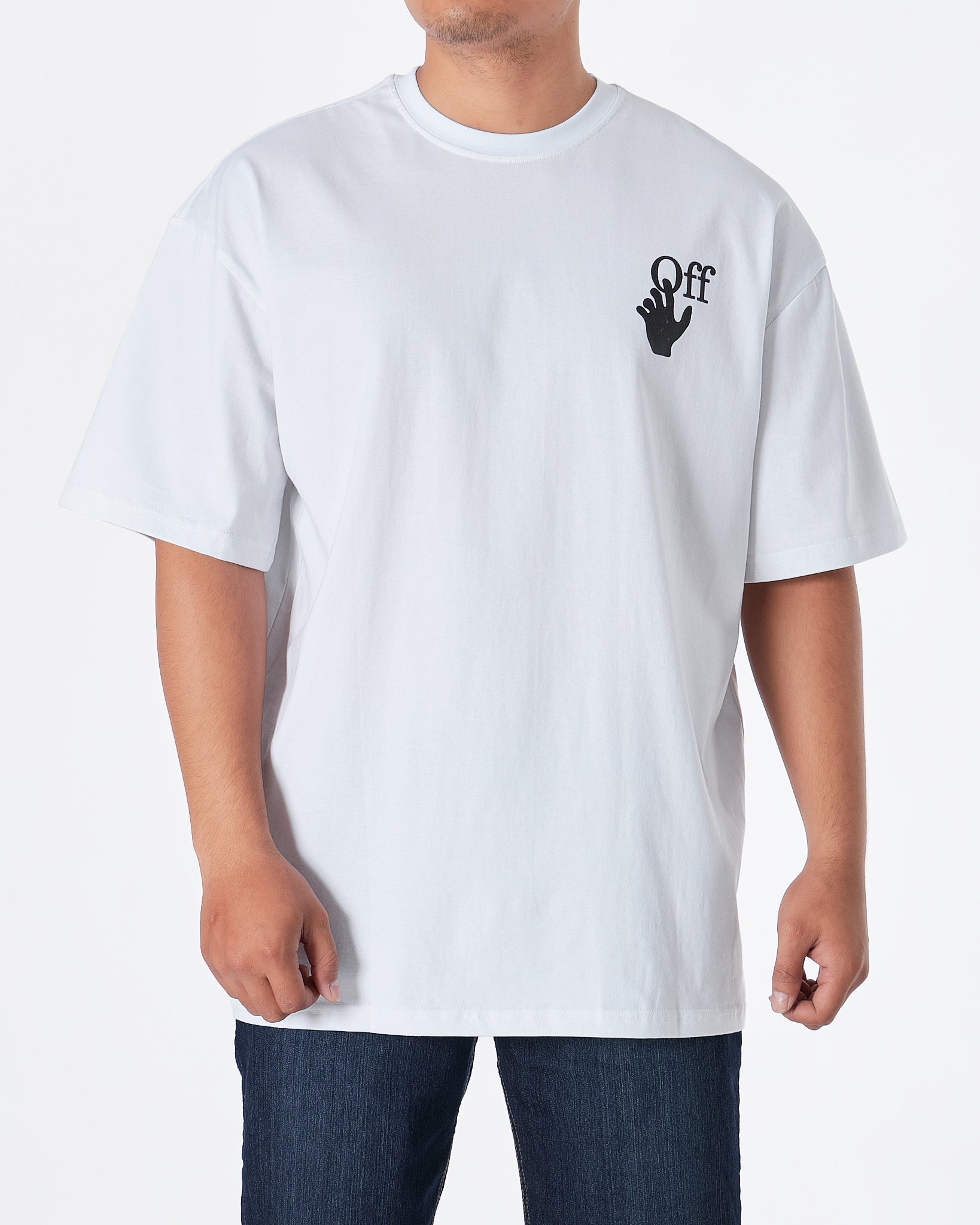 MOI OUTFIT-OW Back Cross Arrow Men White T-Shirt 18.90