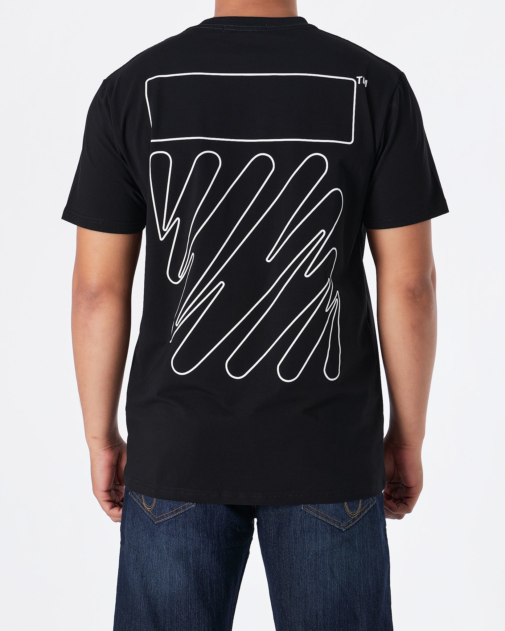 MOI OUTFIT-OW Men Black T-Shirt 17.90