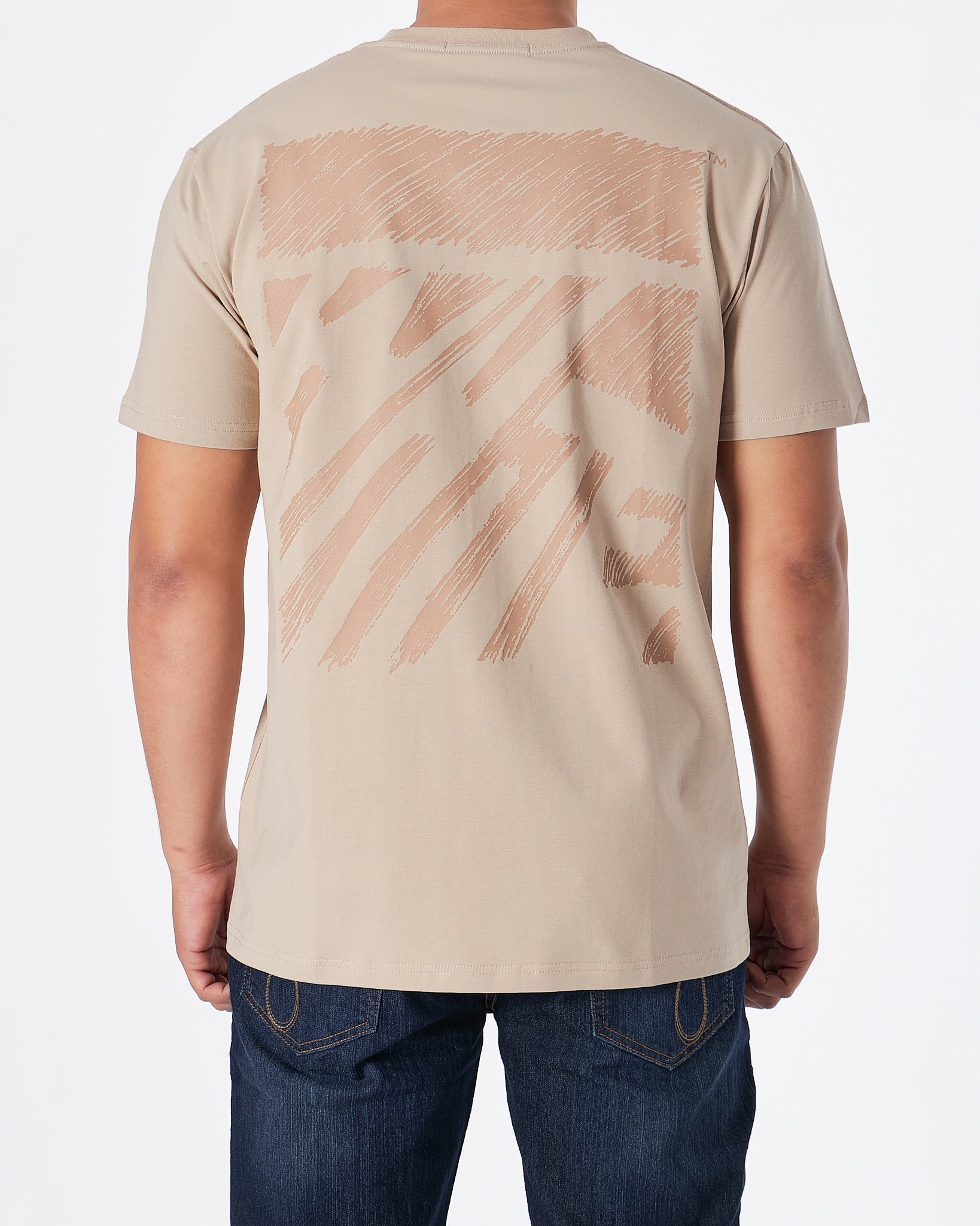 MOI OUTFIT-OW Men Cream T-Shirt 17.90
