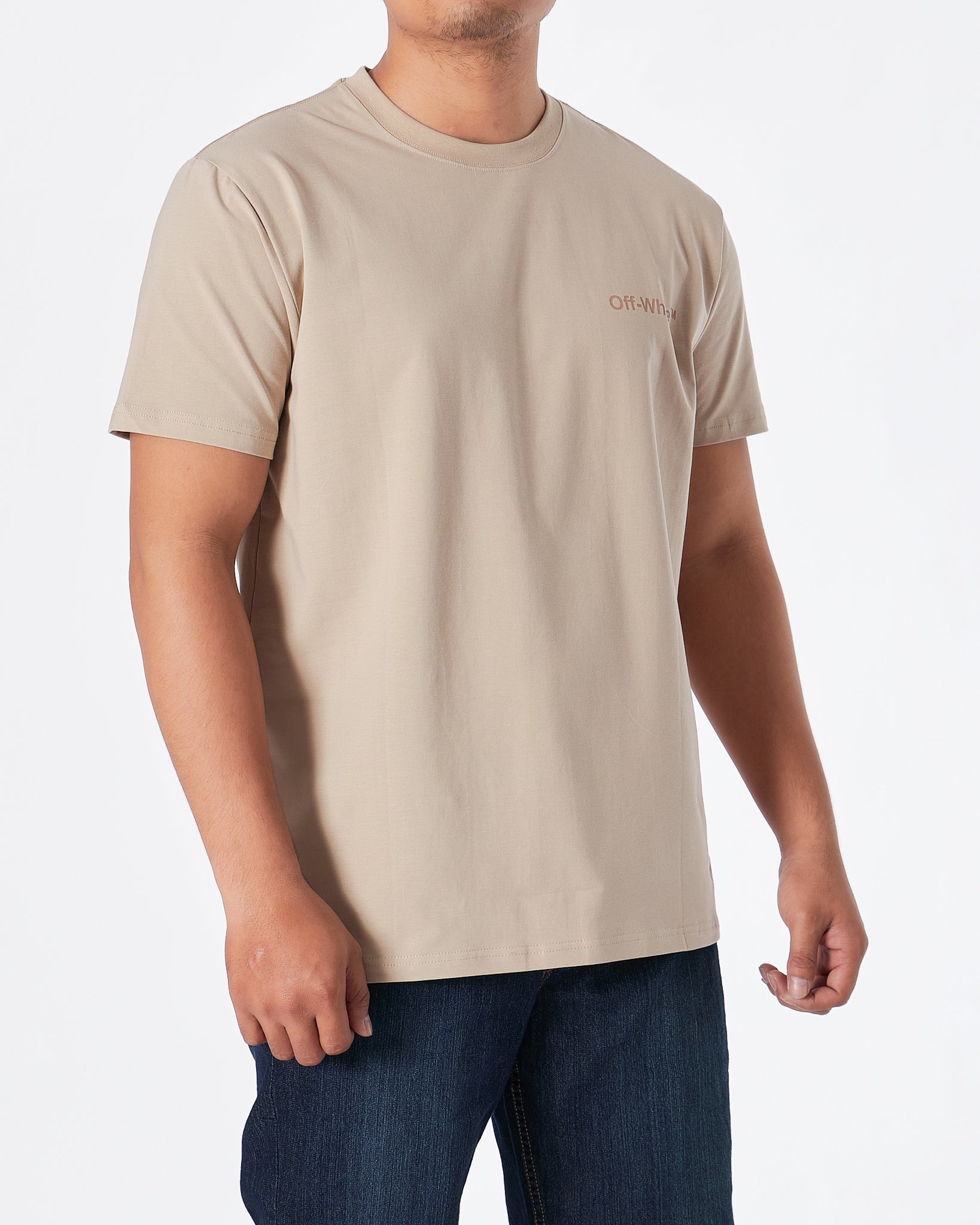 MOI OUTFIT-OW Men Cream T-Shirt 17.90