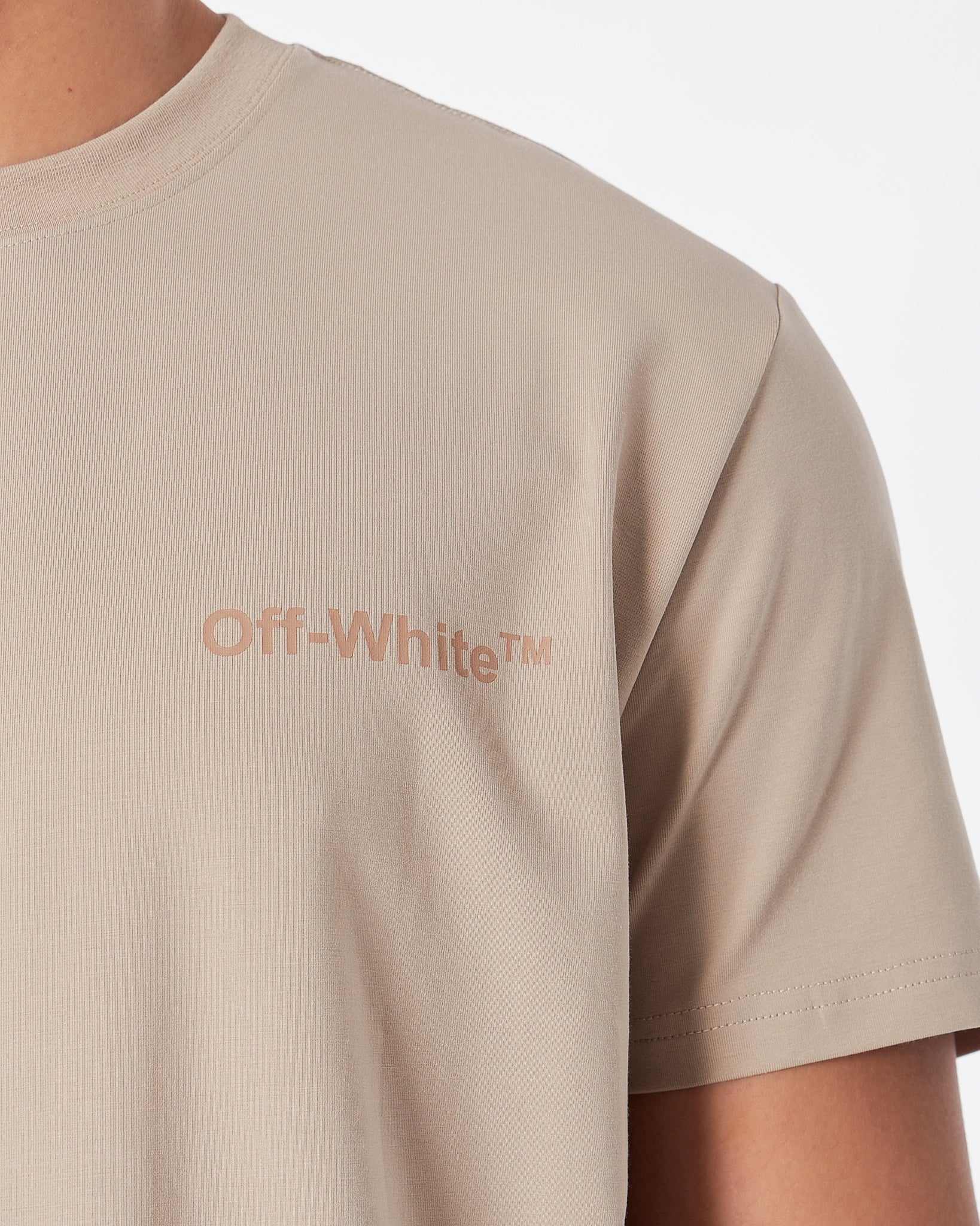 MOI OUTFIT-OW Men Cream T-Shirt 17.90