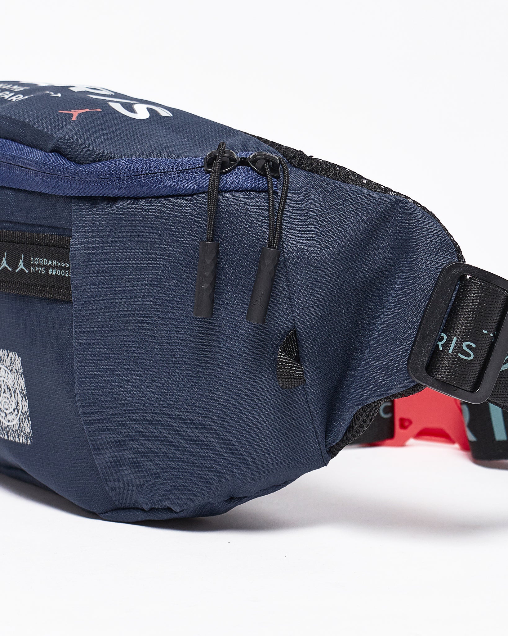 MOI OUTFIT-Paris Logo Printed Unisex Bumbag 15.90