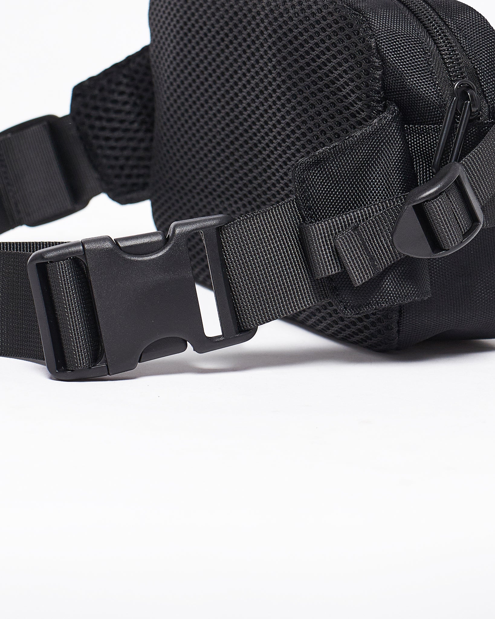 MOI OUTFIT-Puma Logo Printed Unisex Bumbag 13.90