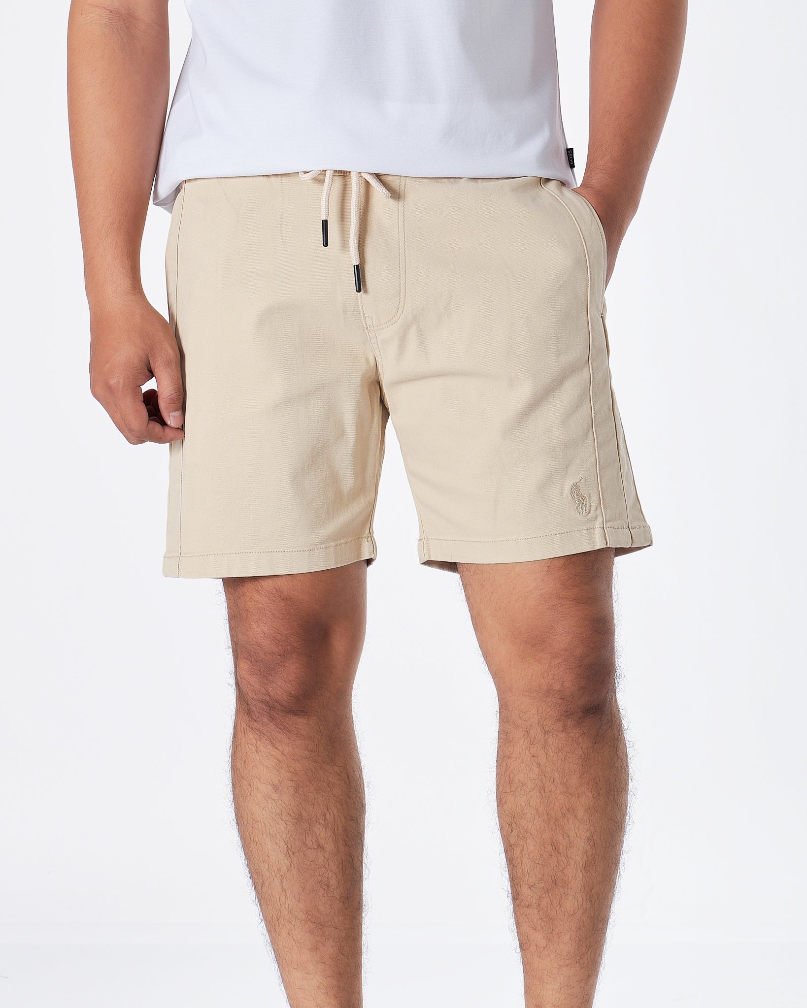 MOI OUTFIT-Ralph Above Knee Men Cream Shorts 17.50