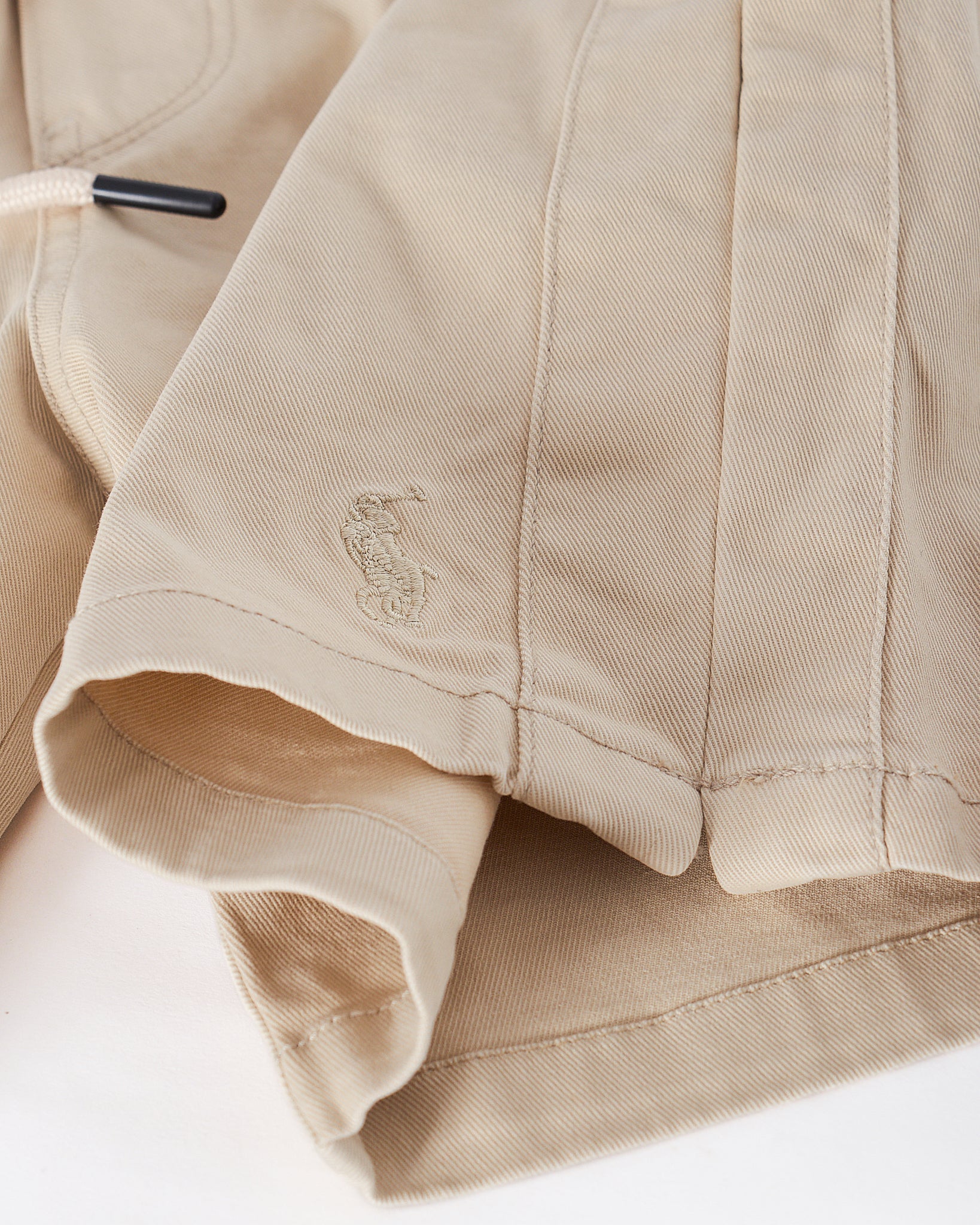 MOI OUTFIT-Ralph Above Knee Men Cream Shorts 17.50