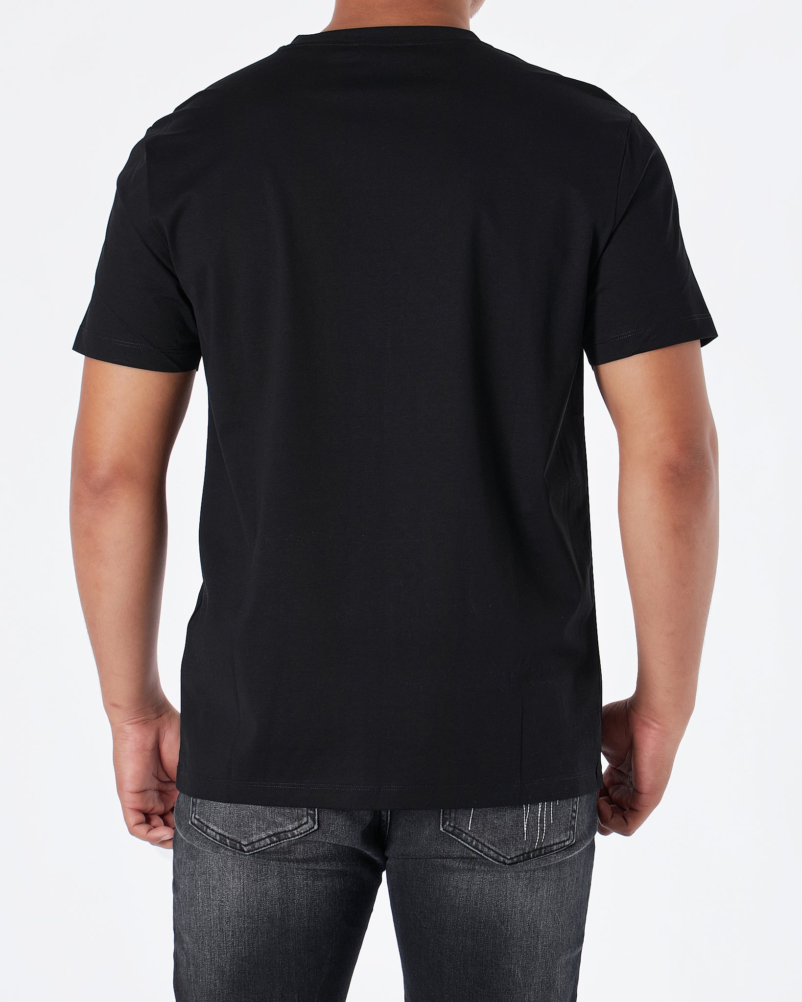 MOI OUTFIT-Rhinestone Medusa Printed Men T-Shirt 54.90
