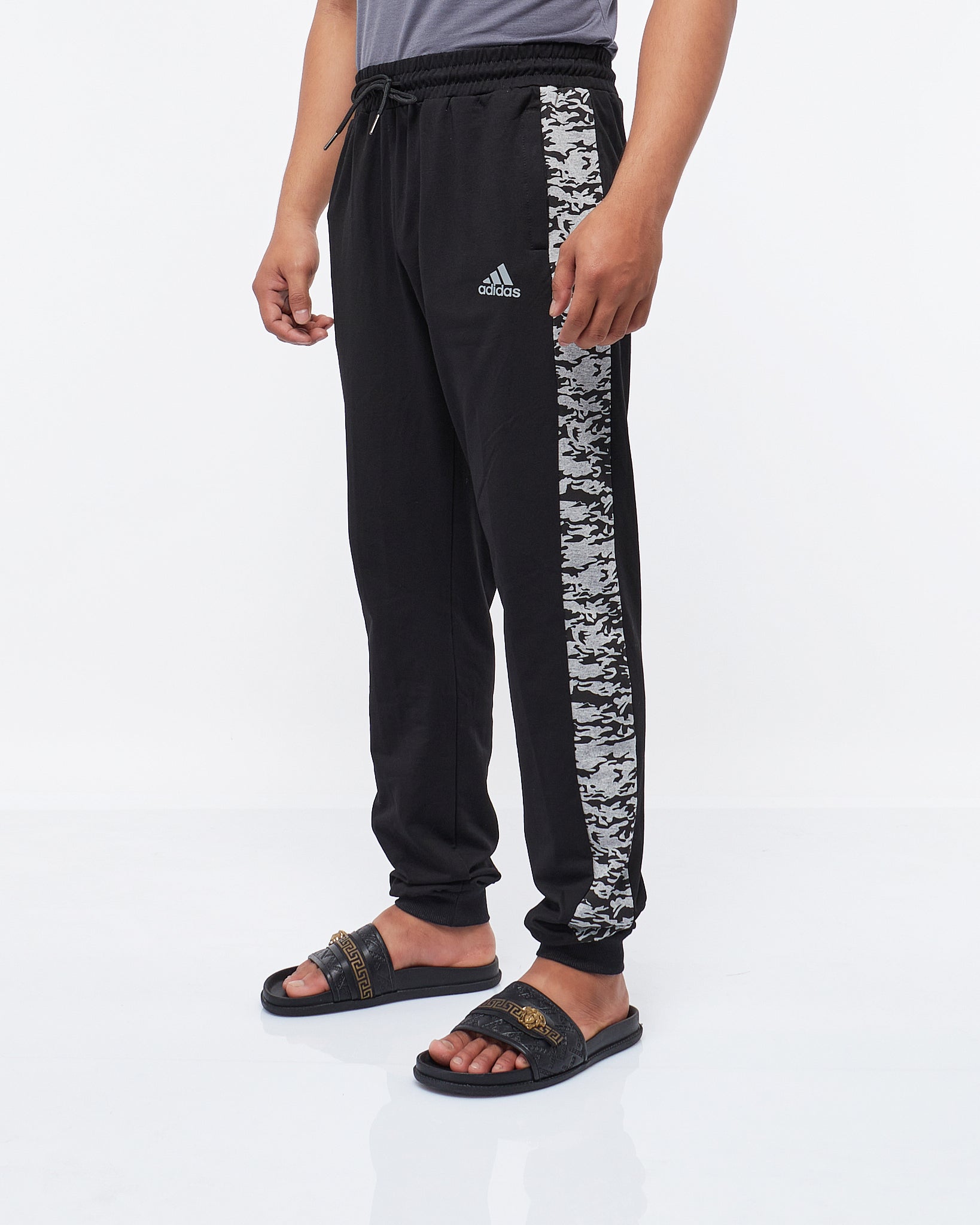 MOI OUTFIT-Side Leopard Stripe Printed Men Jogger 19.90