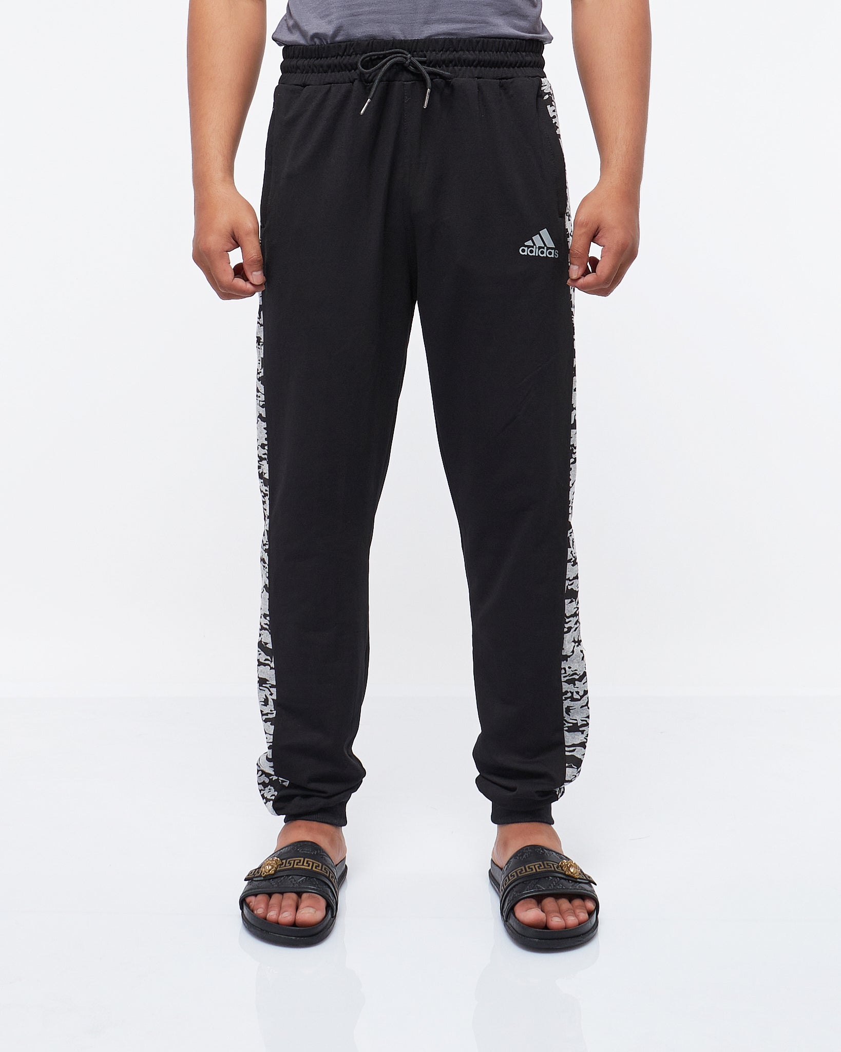 MOI OUTFIT-Side Leopard Stripe Printed Men Jogger 19.90