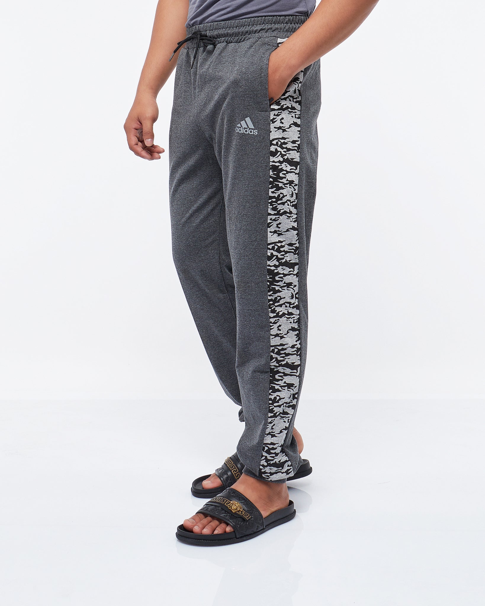 MOI OUTFIT-Side Leopard Stripe Printed Men Jogger 19.90