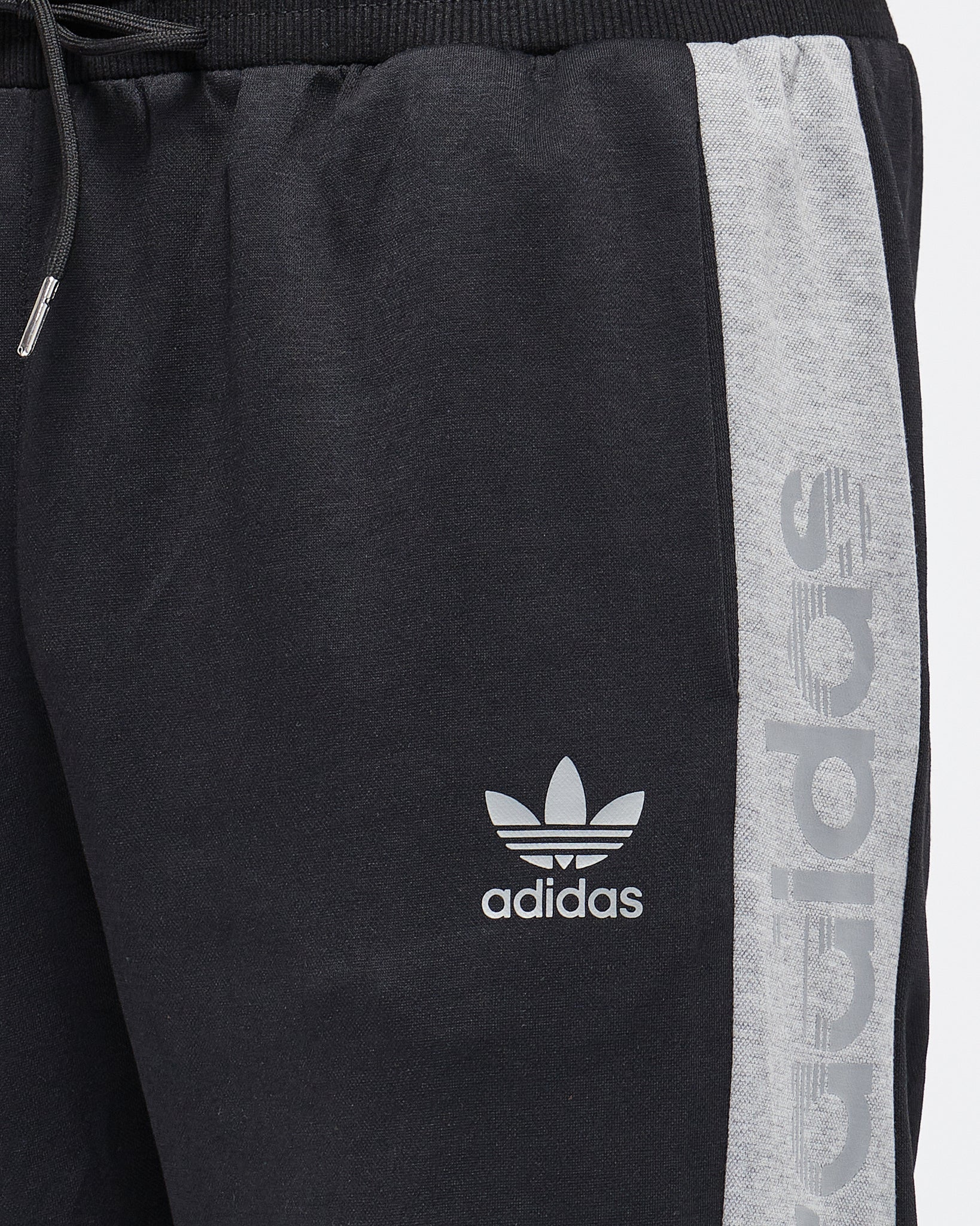 MOI OUTFIT-Side Striped Logo Printed Men Jogger 18.90