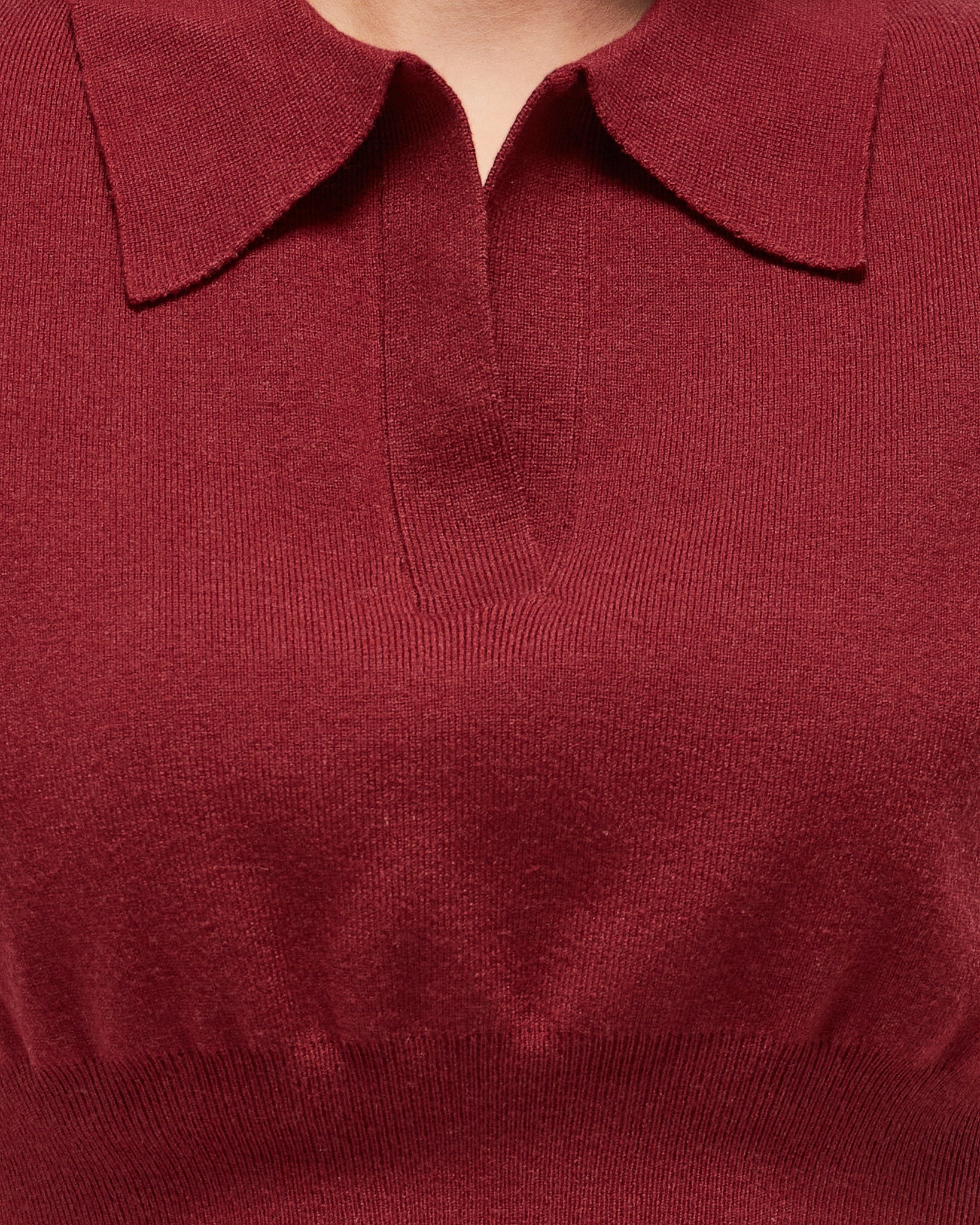 MOI OUTFIT-Soft Knit Polo Lady Crop Top 14.90