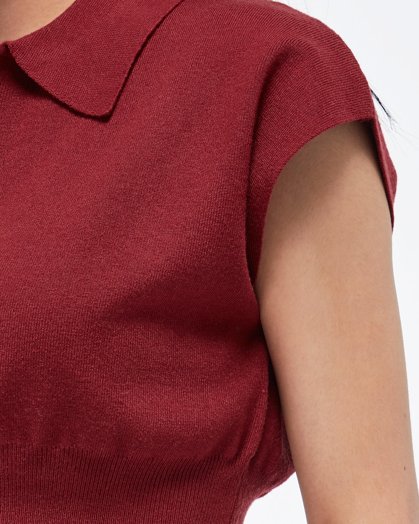 MOI OUTFIT-Soft Knit Polo Lady Crop Top 14.90