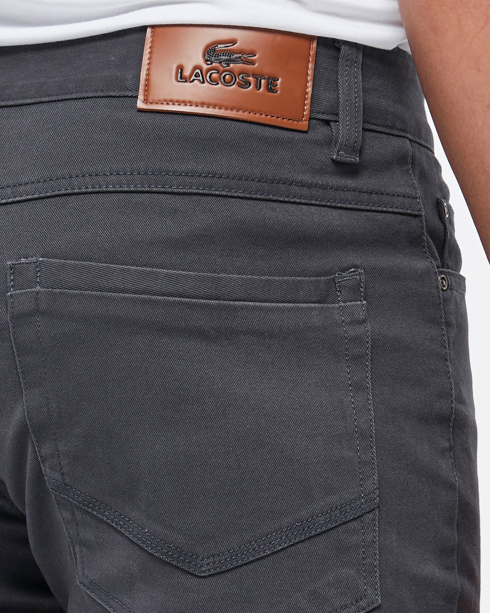 MOI OUTFIT-Soft Stretchy Men Jeans 24.90
