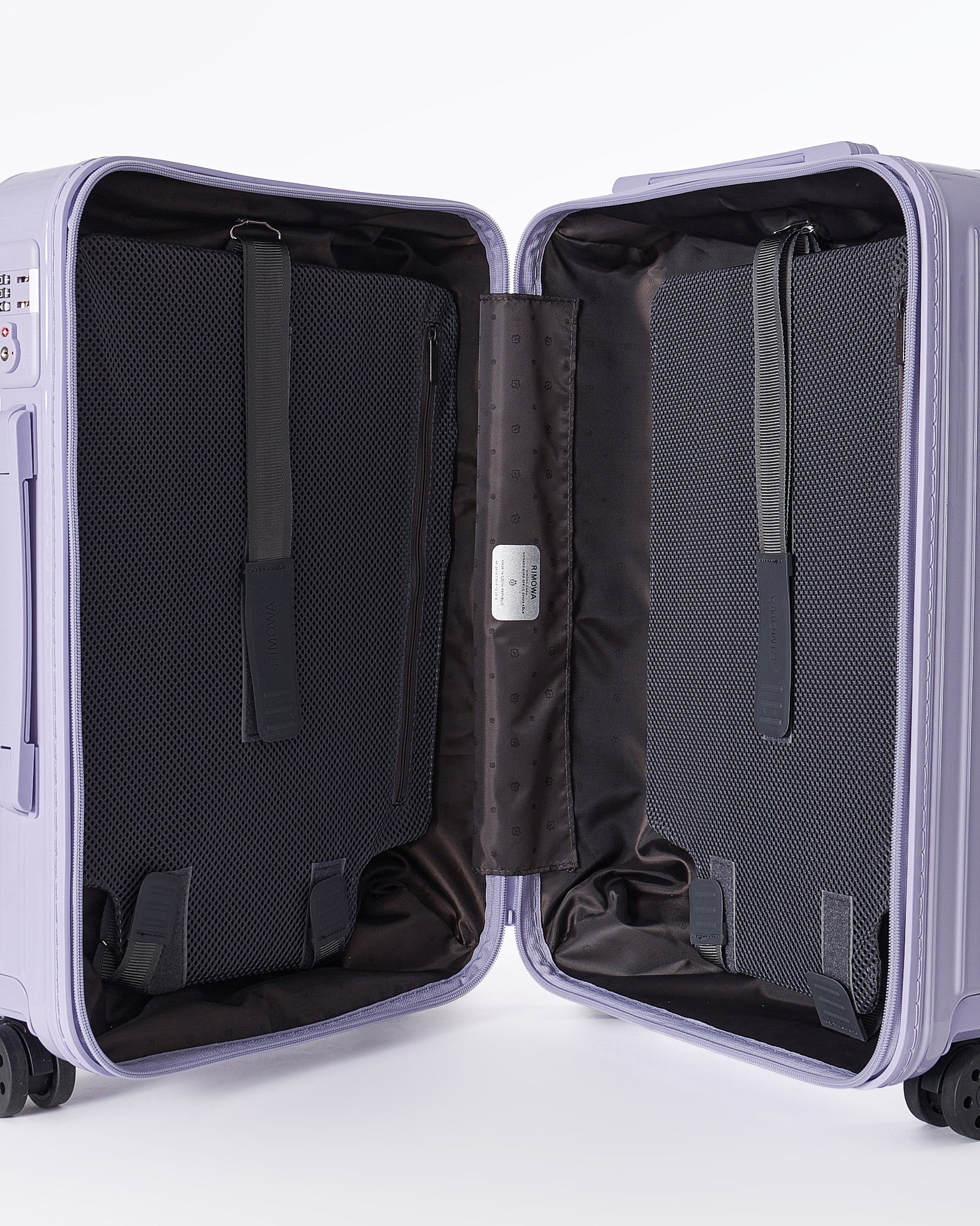 MOI OUTFIT-Solid Color Cabin Size Luggage 159.90