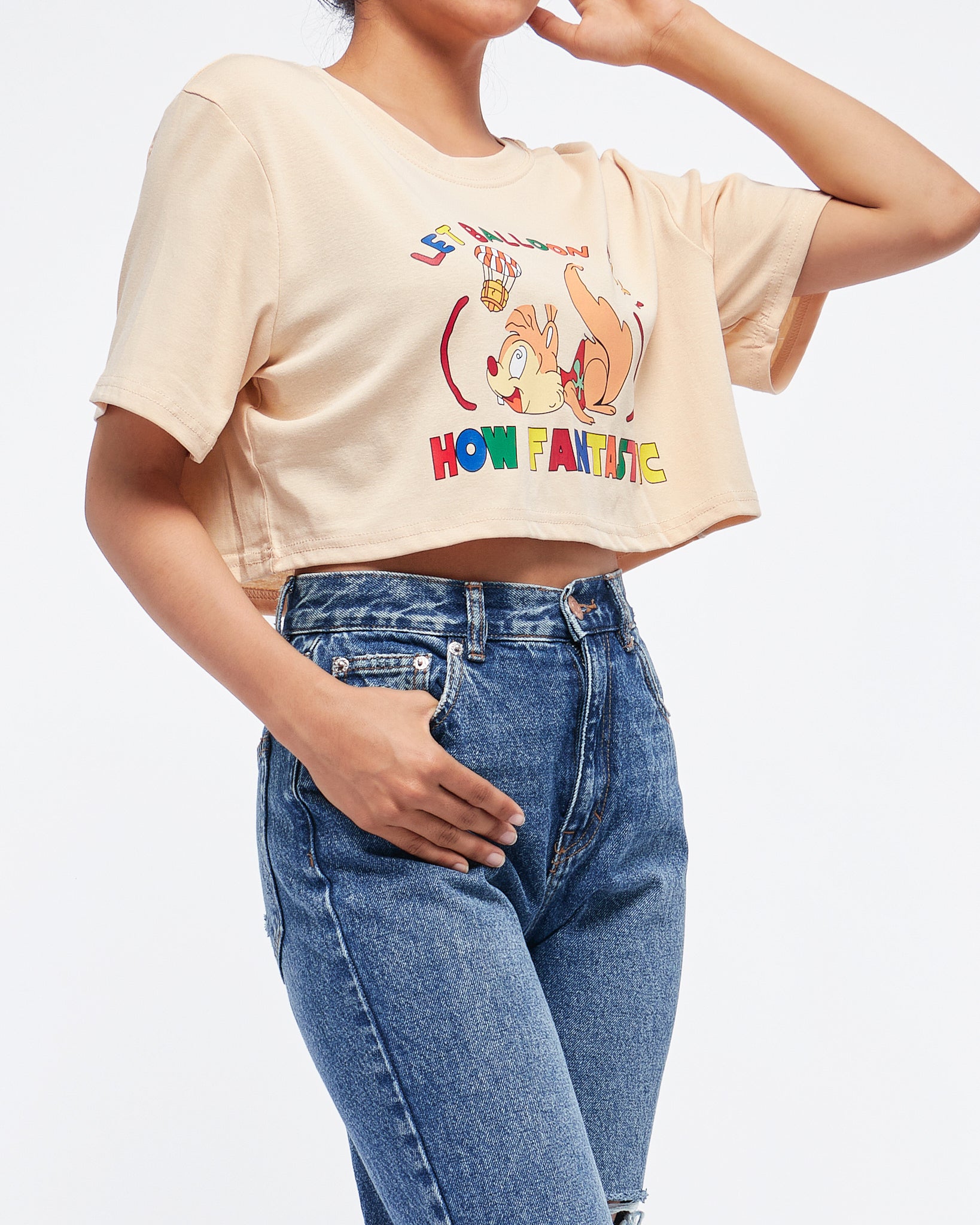 MOI OUTFIT-Squirrel Cartoon Printed Lady Crop Top 9.90