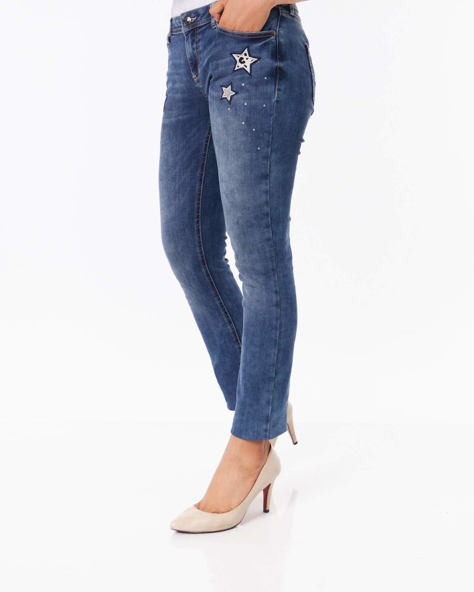 MOI OUTFIT-Star Embroidered Lady Jeans 17.50