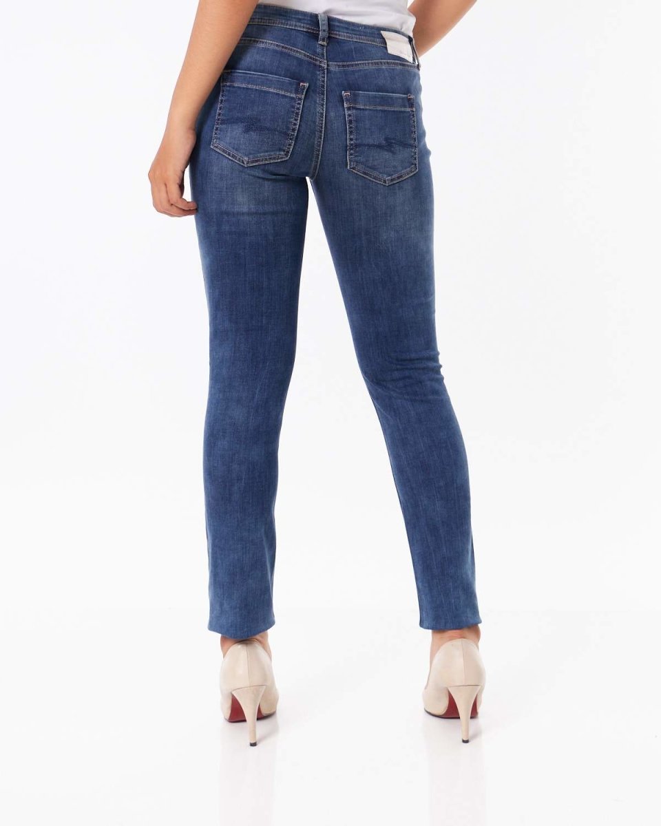 MOI OUTFIT-Star Embroidered Lady Jeans 17.50