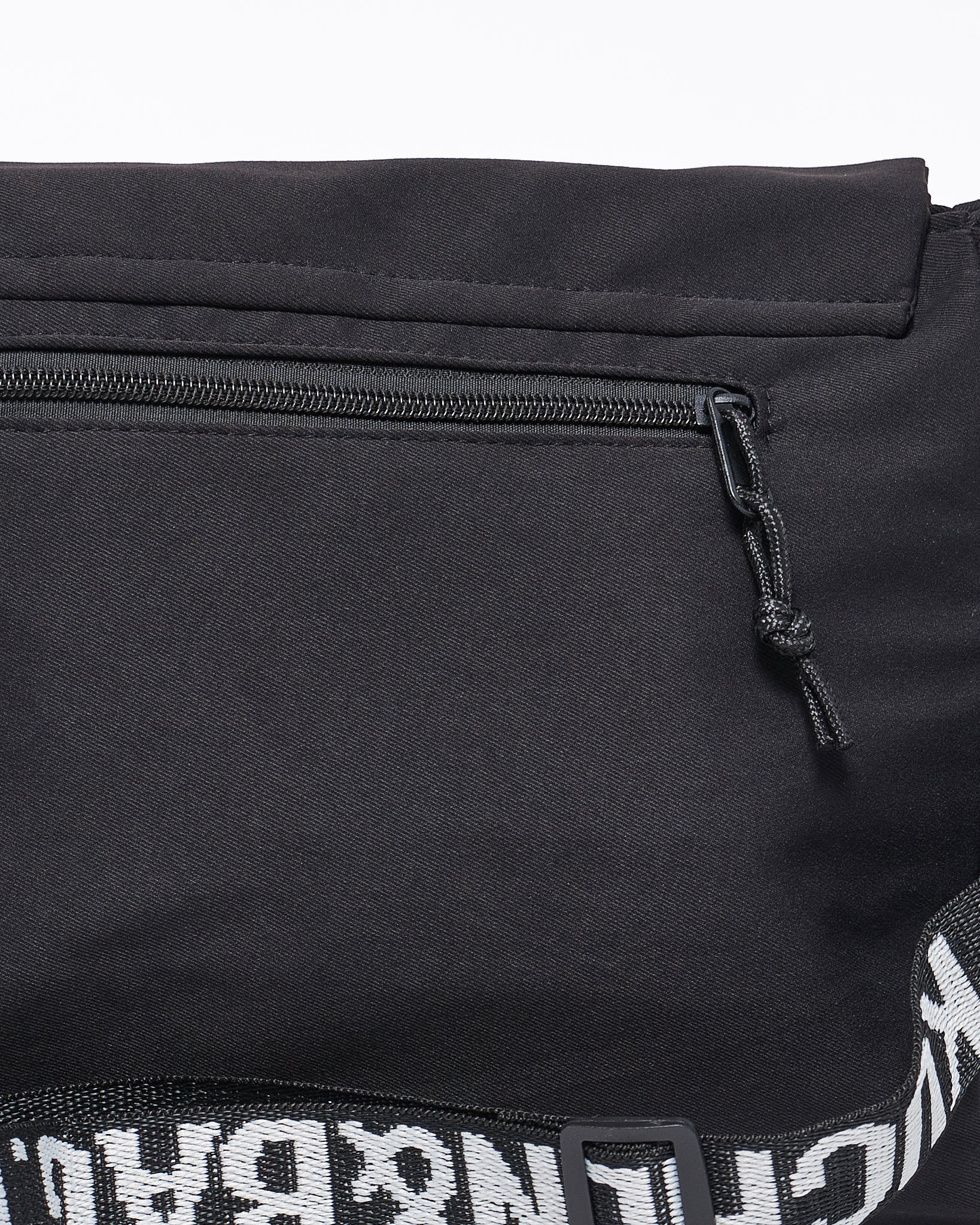 MOI OUTFIT-Swooh Logo Flip Cover Unisex Sling Bag 22.90