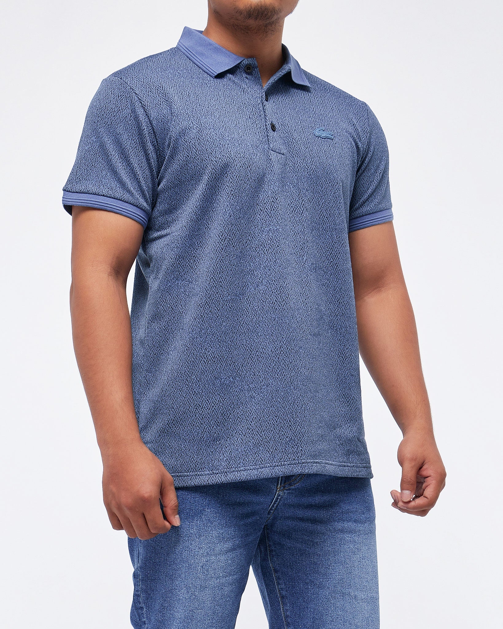 MOI OUTFIT-Texture Pattern Logo Embroidered Men Polo Shirt 18.90