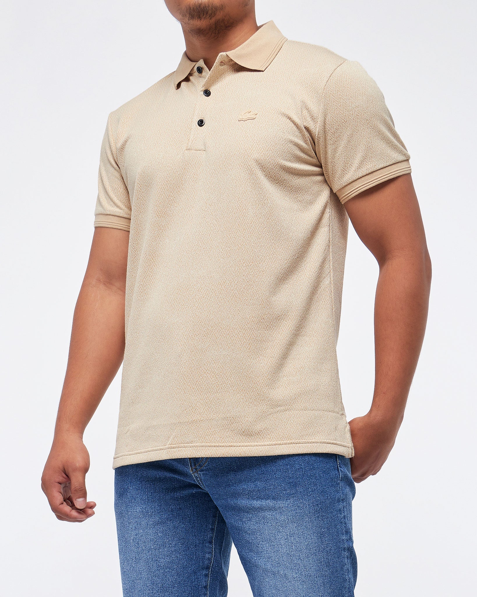 MOI OUTFIT-Texture Pattern Logo Embroidered Men Polo Shirt 18.90