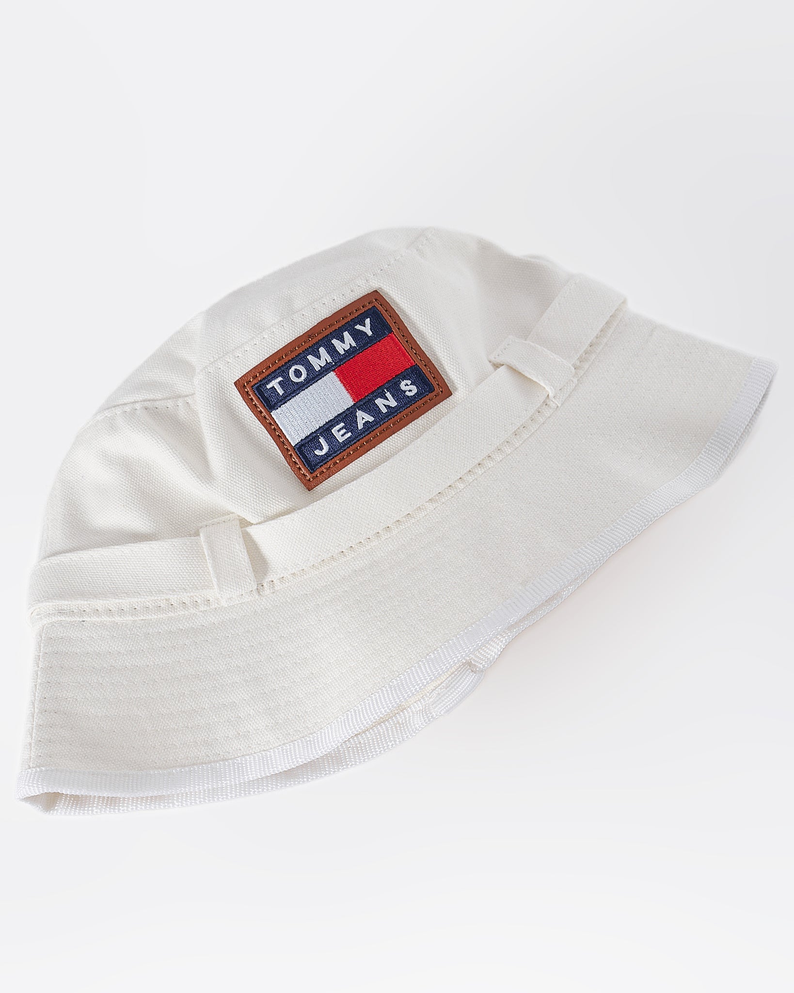 MOI OUTFIT-Tommy Cream Bucket Hat 13.90