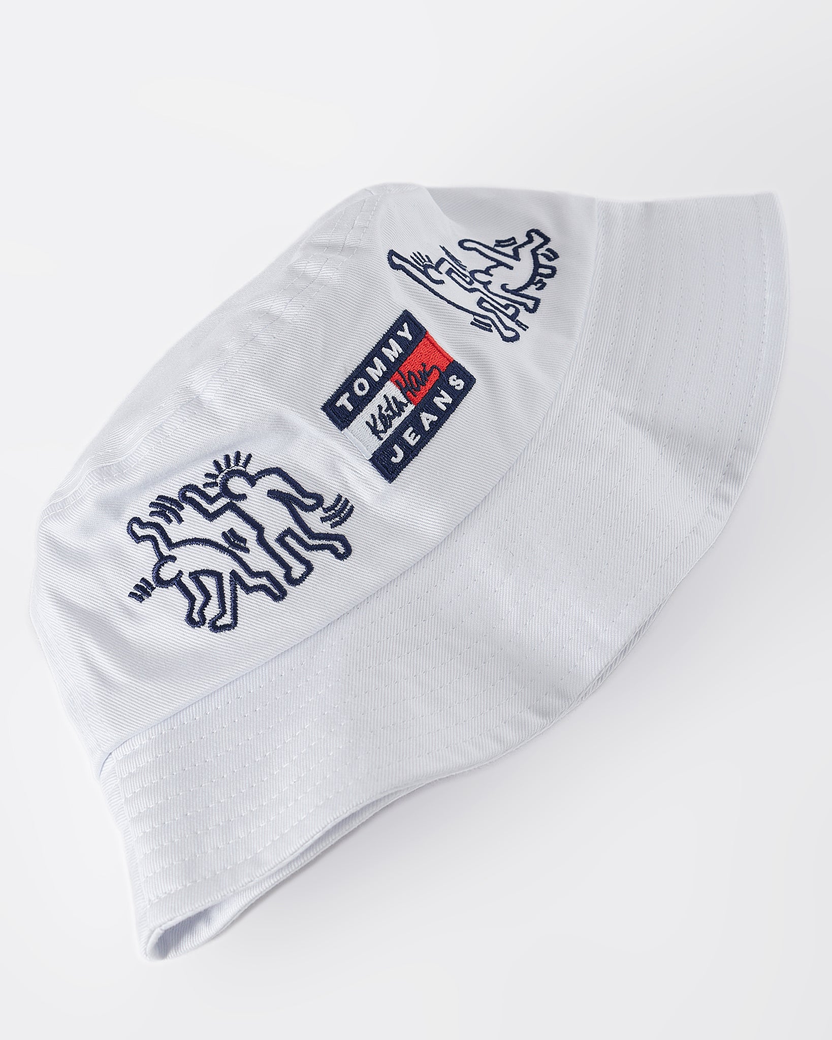 MOI OUTFIT-Tommy White Bucket Hat 13.90