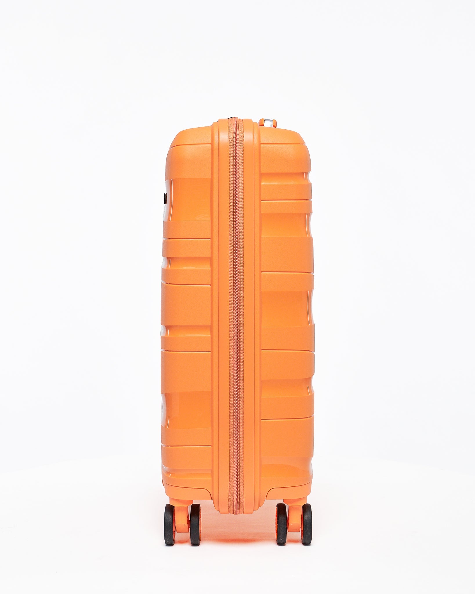 MOI OUTFIT-T.Partner Cabin Size Luggage 89.90