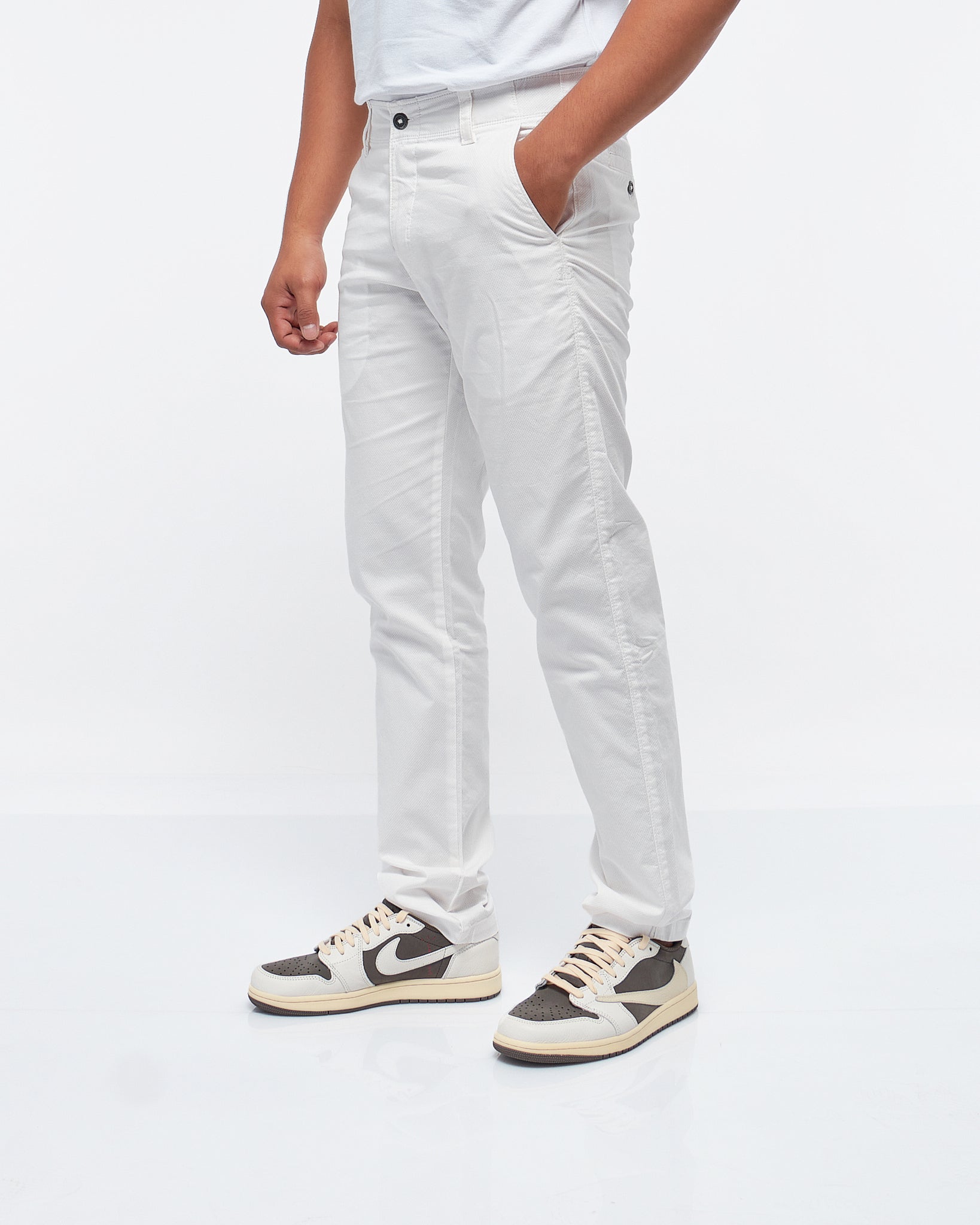 MOI OUTFIT-UA Casual Men Pants 28.90