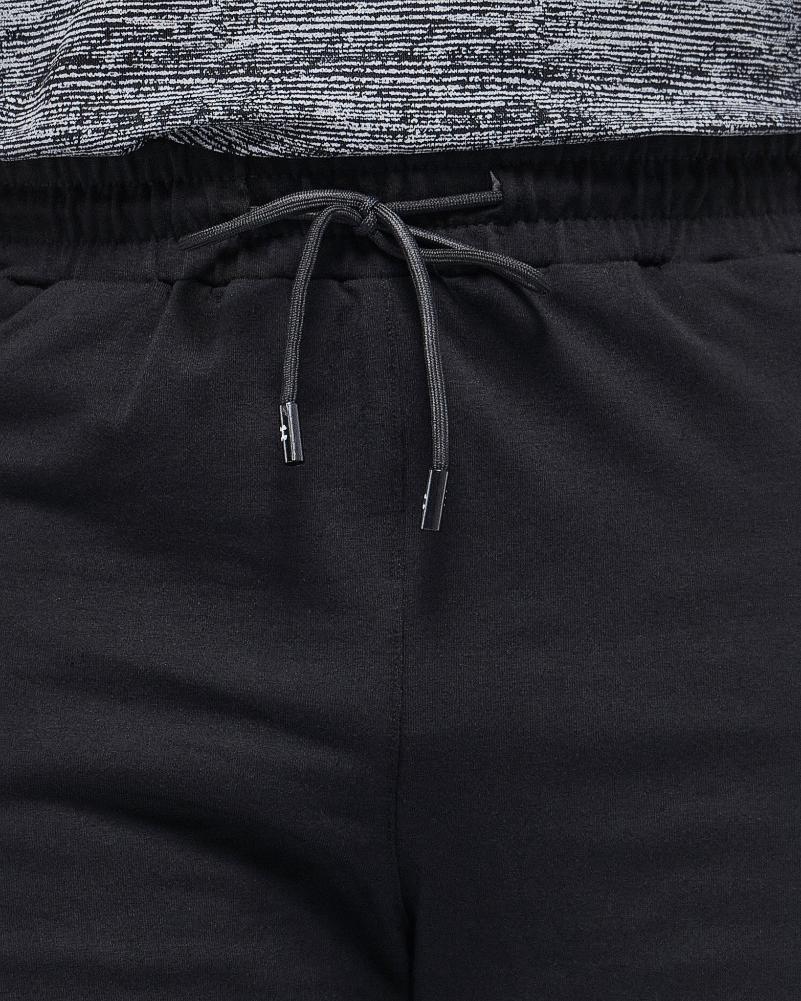 MOI OUTFIT-UA Logo Vertical Printed Men Joggers 16.90