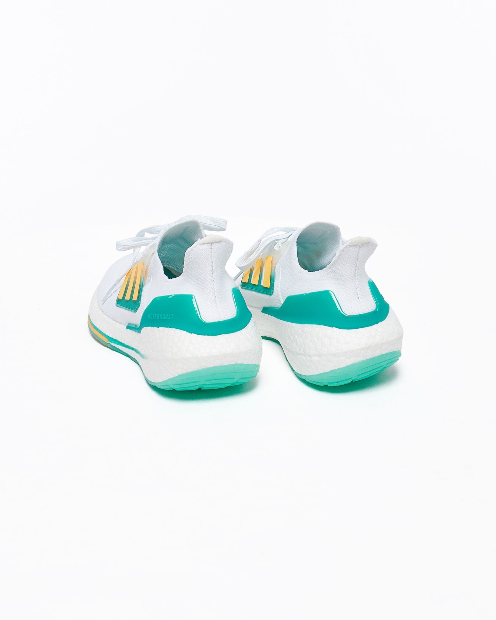 MOI OUTFIT-Ultraboost Lady Shoes 74.90