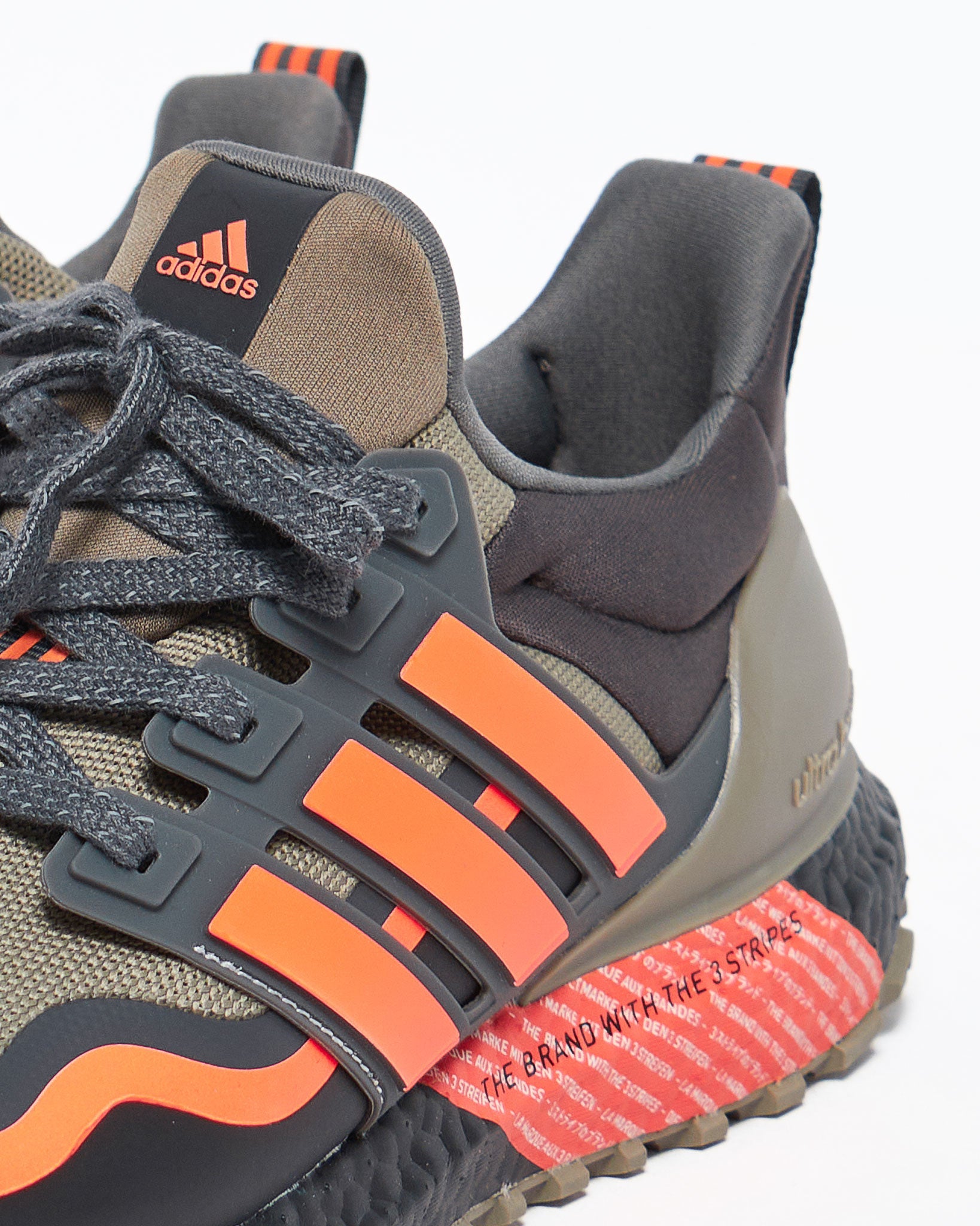 MOI OUTFIT-Ultraboost Terrain Men Shoes 74.90