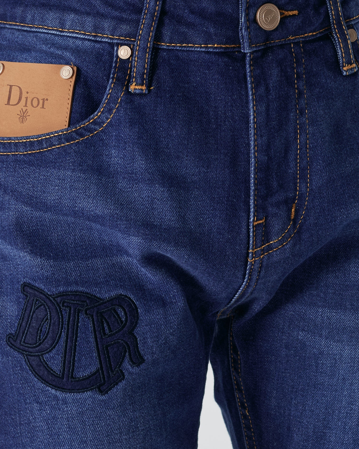 CD Men Slim Fit Dark Blue Jeans 25.90