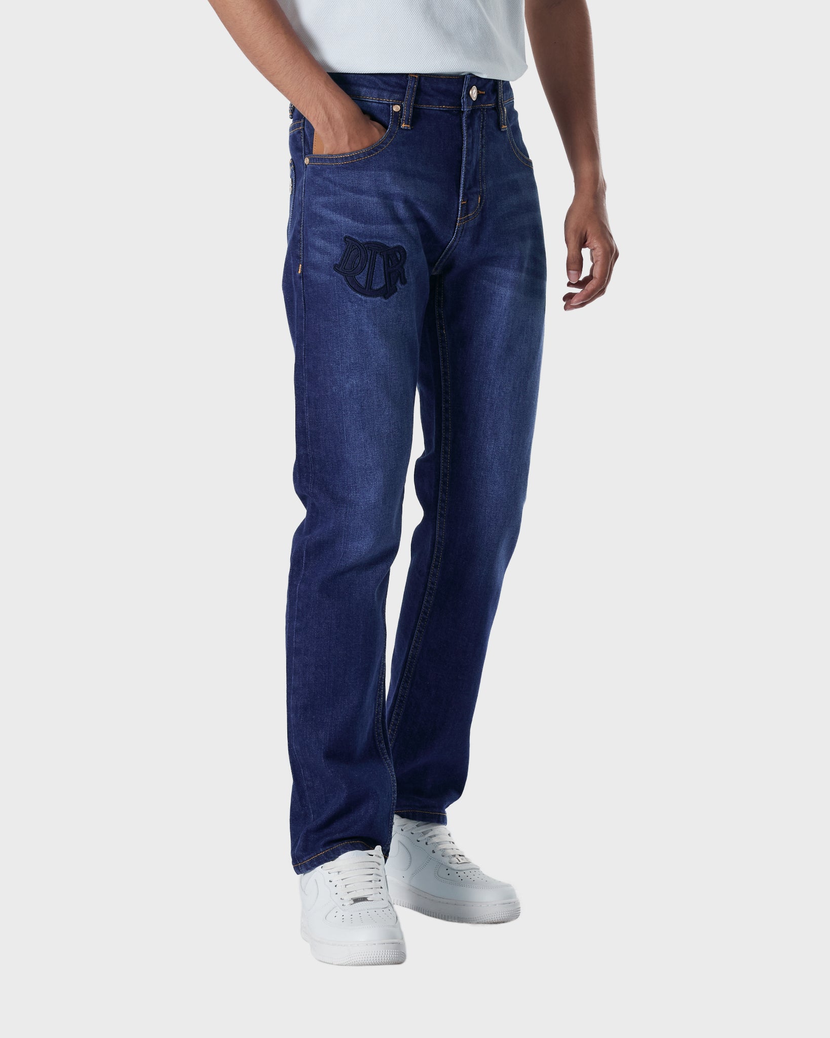 CD Men Slim Fit Dark Blue Jeans 25.90