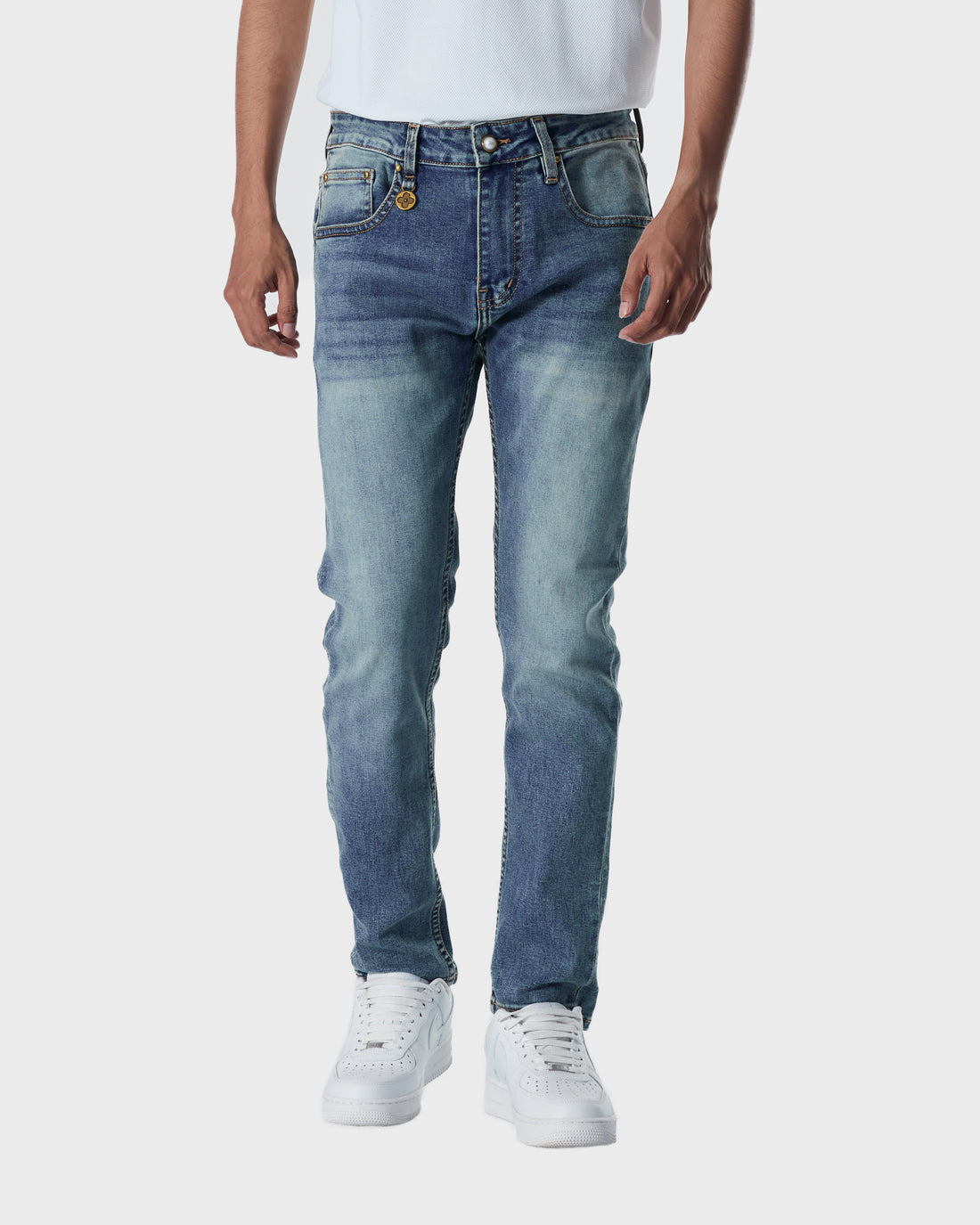 LV Men Slim Fit Light Blue Jeans 25.90